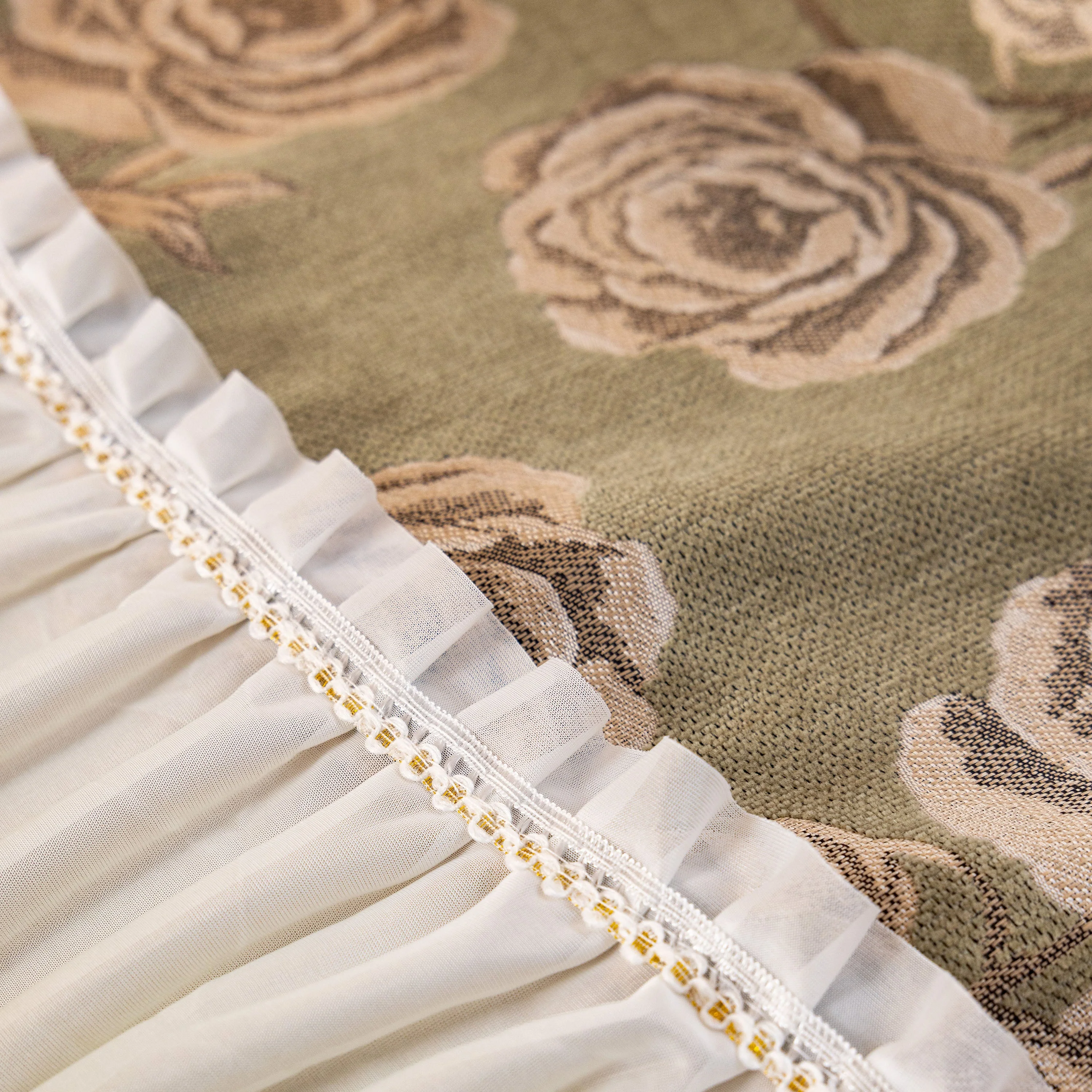 French Country Floral Sofa Cover with Ruffled Skirt, Farmhouse Decor for Living Room - Image 39