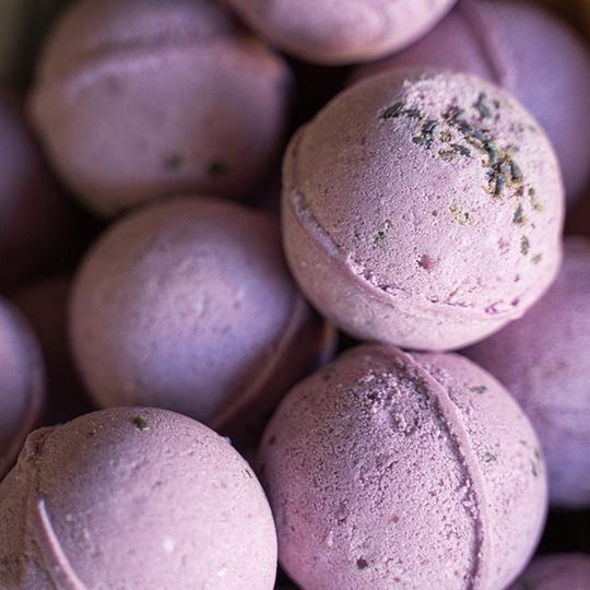French Lavender Froth Bomb | 5 oz | Pacha Soap Company - Image 2