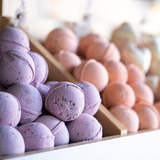 French Lavender Froth Bomb | 5 oz | Pacha Soap Company - Image 4
