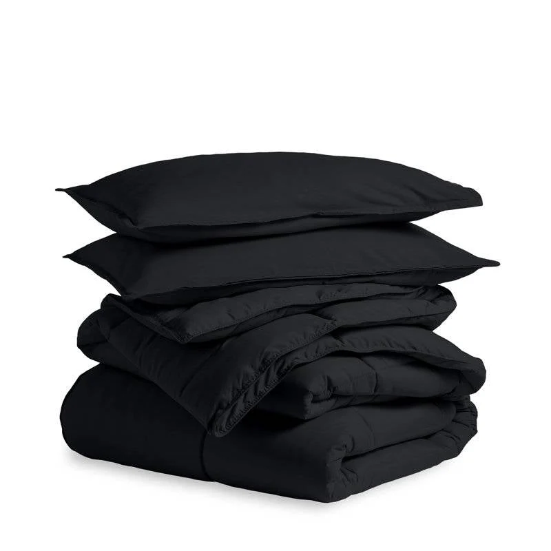 Full/Double size Luxuriously Soft Down Alternative Comforter Set in Black - Image 2