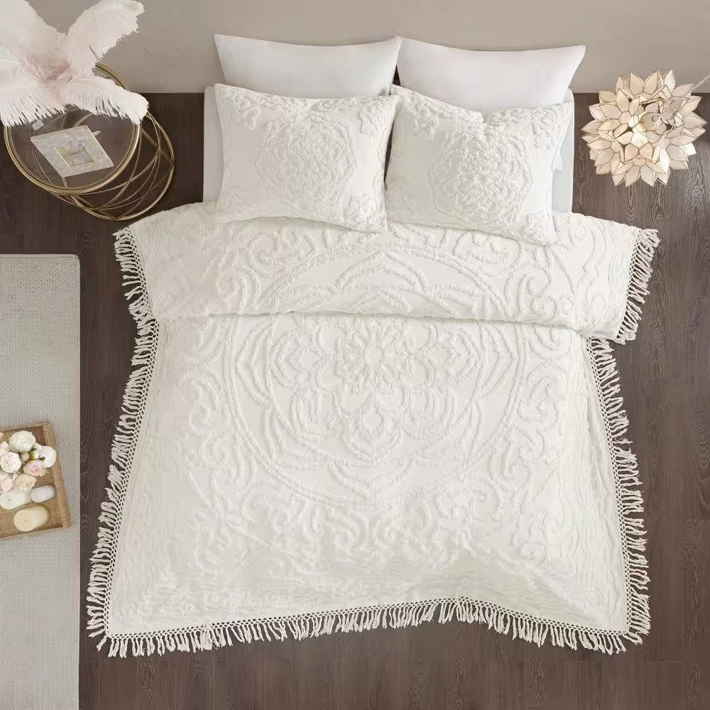 Full/Queen 100-Percent Cotton Chenille Bedspread with Fringe Hem in Off-White - Image 2