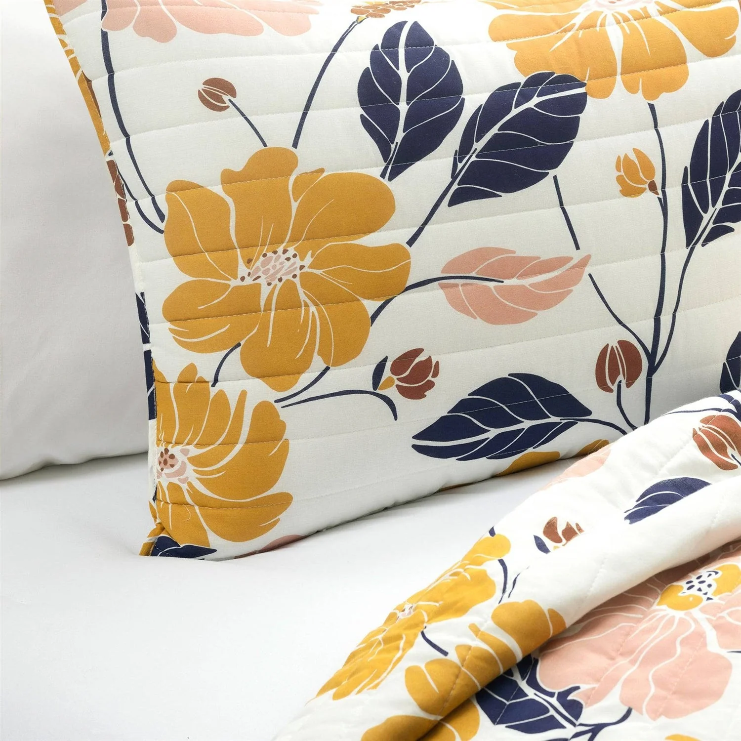 Full/Queen  Aloha Hawaiian Floral Lightweight Quilt Set - Image 4