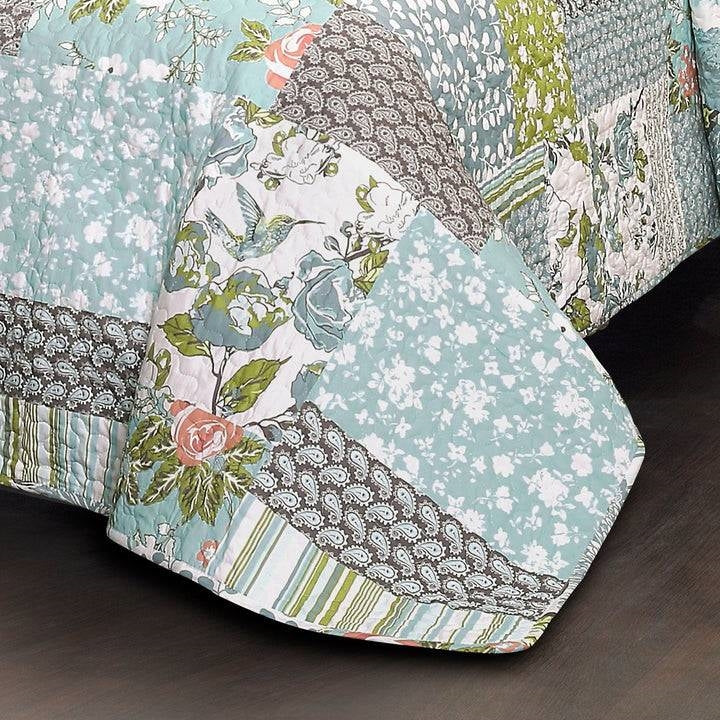Full/Queen Boho Floral Blue Cotton Lightweight Quilt Set - Image 3
