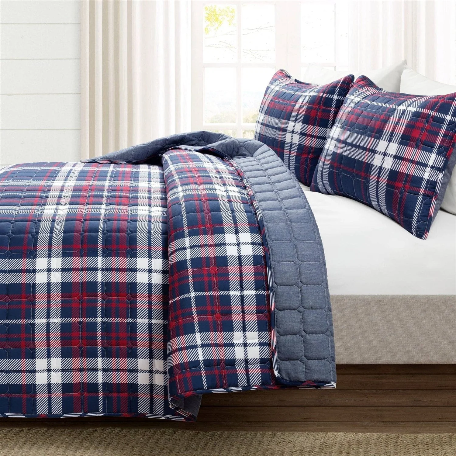 Full/Queen Farmhouse Plaid 3 Piece Lightweight Reversible Quilt Set - Image 2