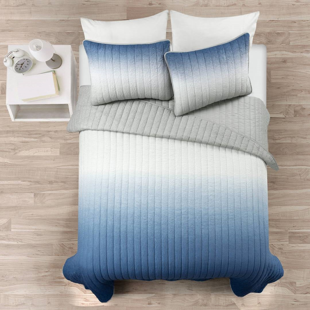 Full/Queen Navy Blue Grey Lightweight Wrinkle Fabric 3 Piece Quilt Set - Image 2
