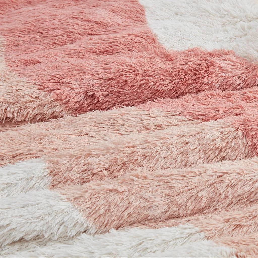 Full/Queen Pink Blush White Reversible Soft Sherpa Faux Fur 3-PC Comforter Set - Image 5