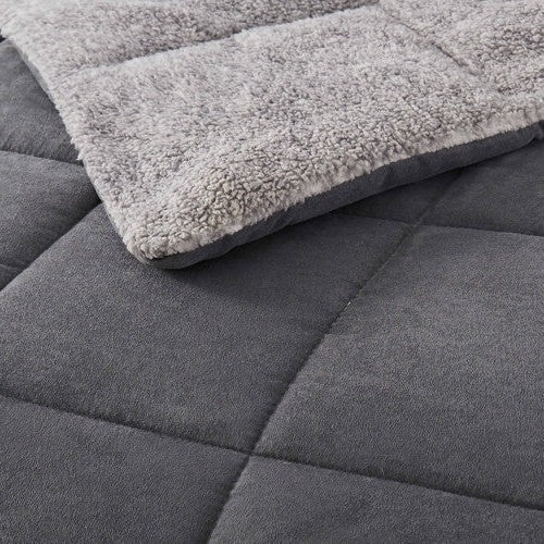 Full/Queen Plush Sherpa Reversible Micro Suede Comforter Set in Gray - Image 3