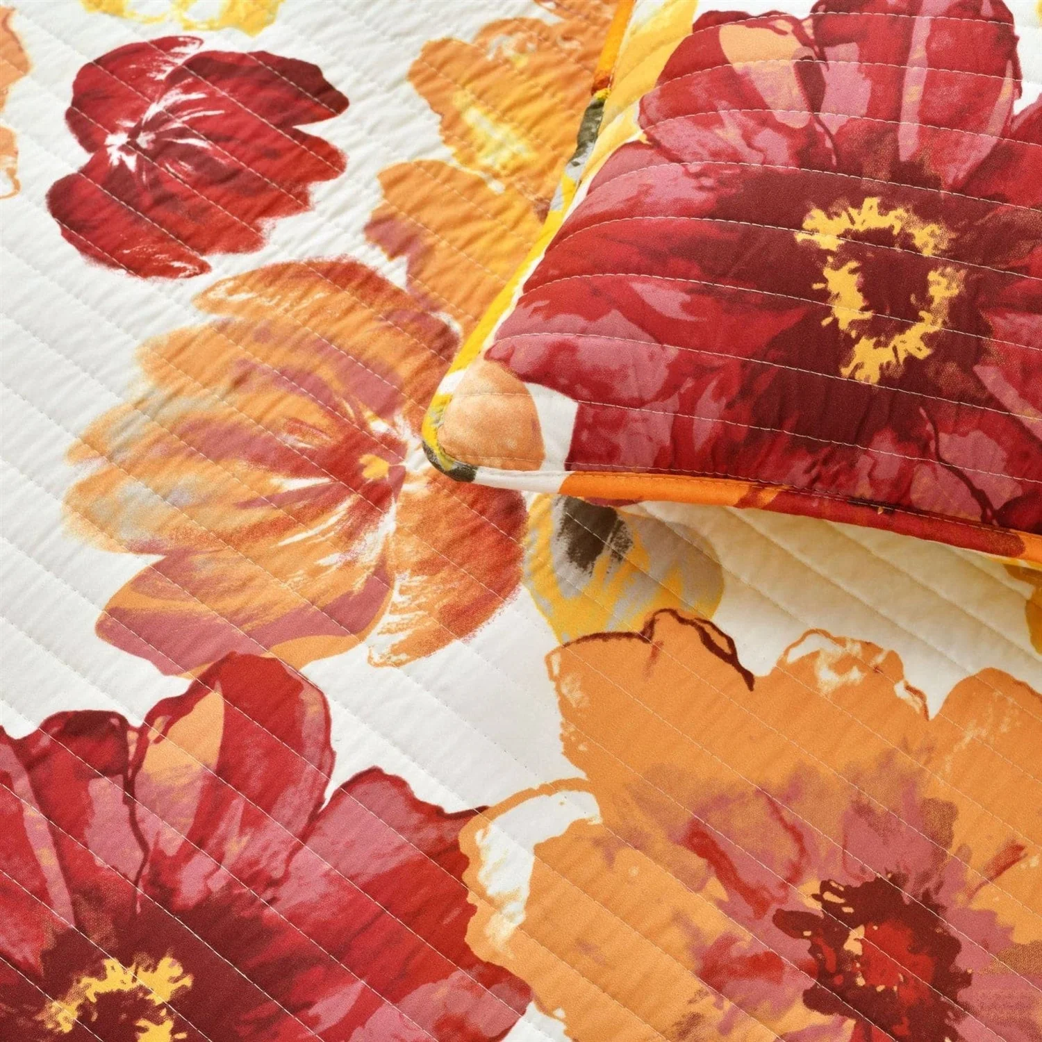 Full/Queen Red Orange Flowers Lightweight Polyester Microfiber Quilt Set - Image 4