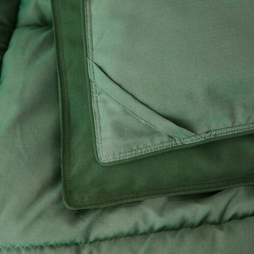 Full/Queen Traditional Microfiber Reversible 3 Piece Comforter Set in Green - Image 5
