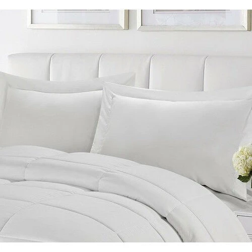 Full/Queen Traditional Microfiber Reversible 3 Piece Comforter Set in White - Image 2