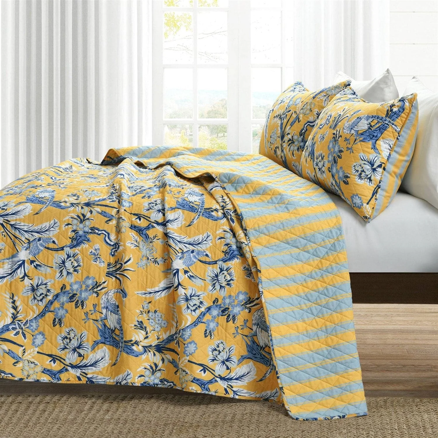 Full/Queen Yellow Blue Peacocks Floral Lightweight Polyester 3-Piece Quilt Set - Image 2