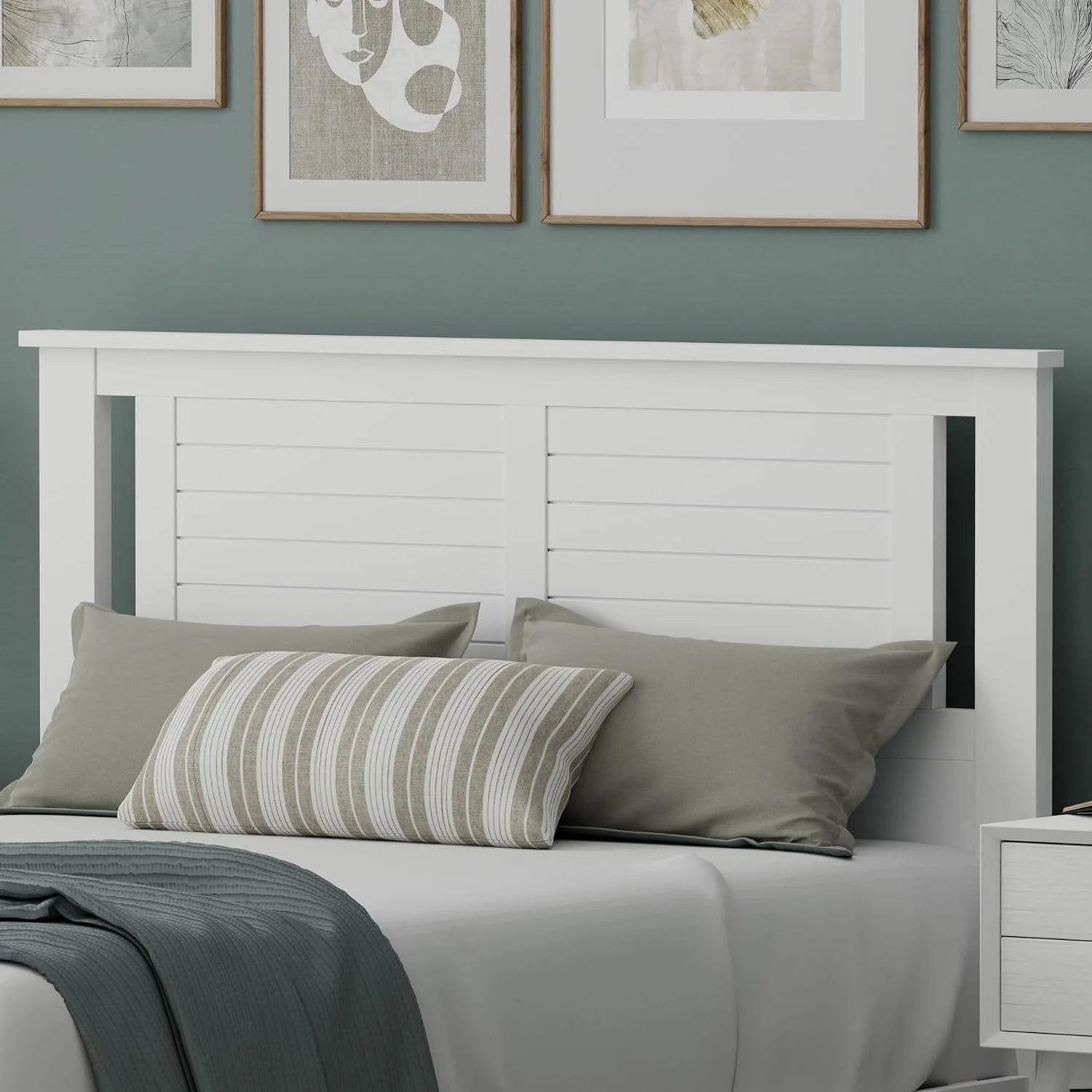Full size Farmhouse Solid Wood Slatted Headboard in White Finish - Image 4