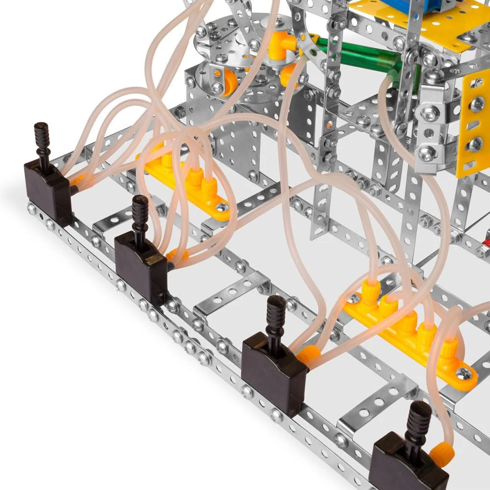 Functioning Claw with Air Pressure Construction Model Kit (807 Pieces) - Image 4