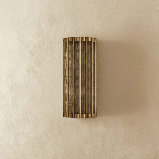 Fylux Wall Lamp - Image 2