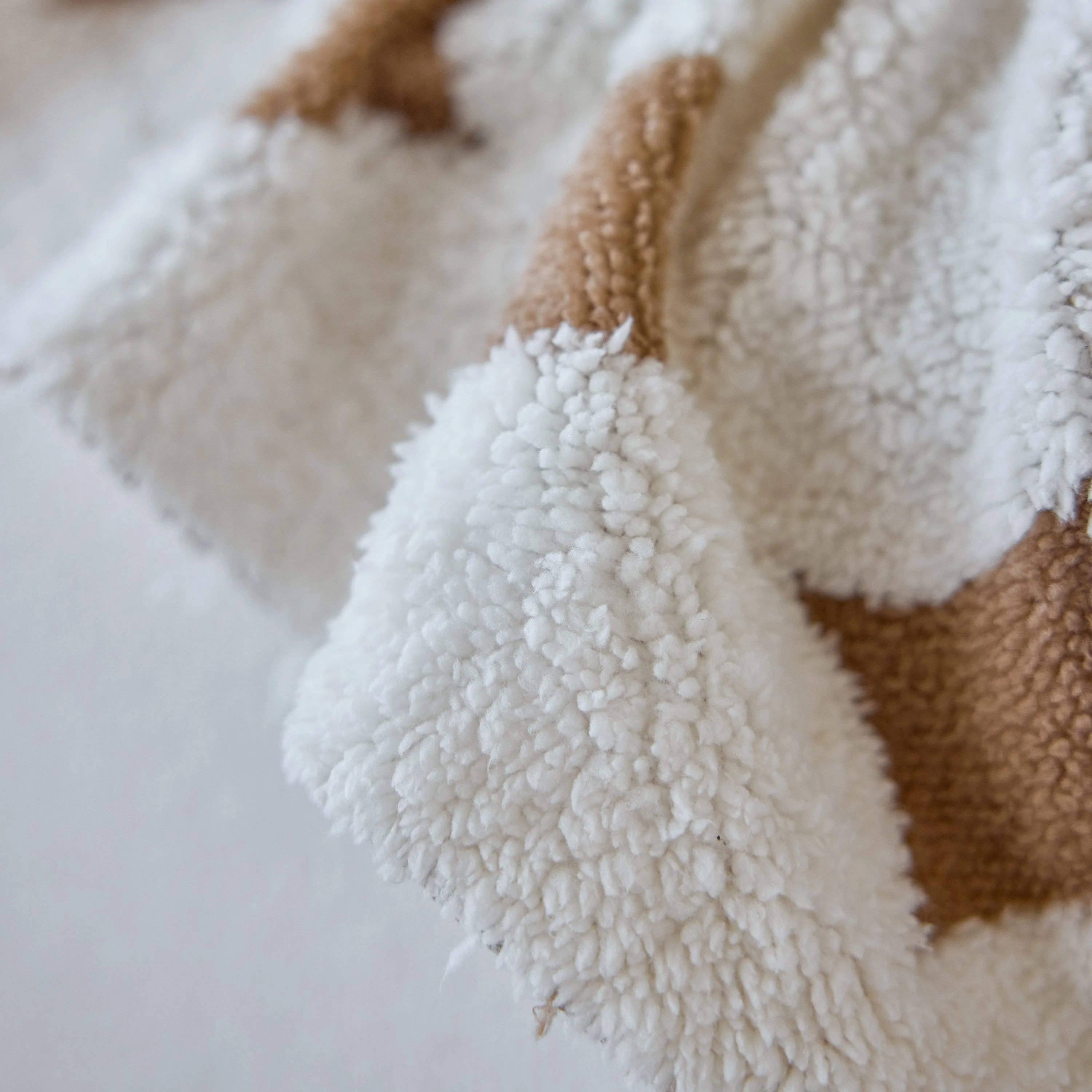 Geometric Jacquard Plush Warm Sofa Couch Cover Coral Fleece Throw Blanket for Couch - Image 100