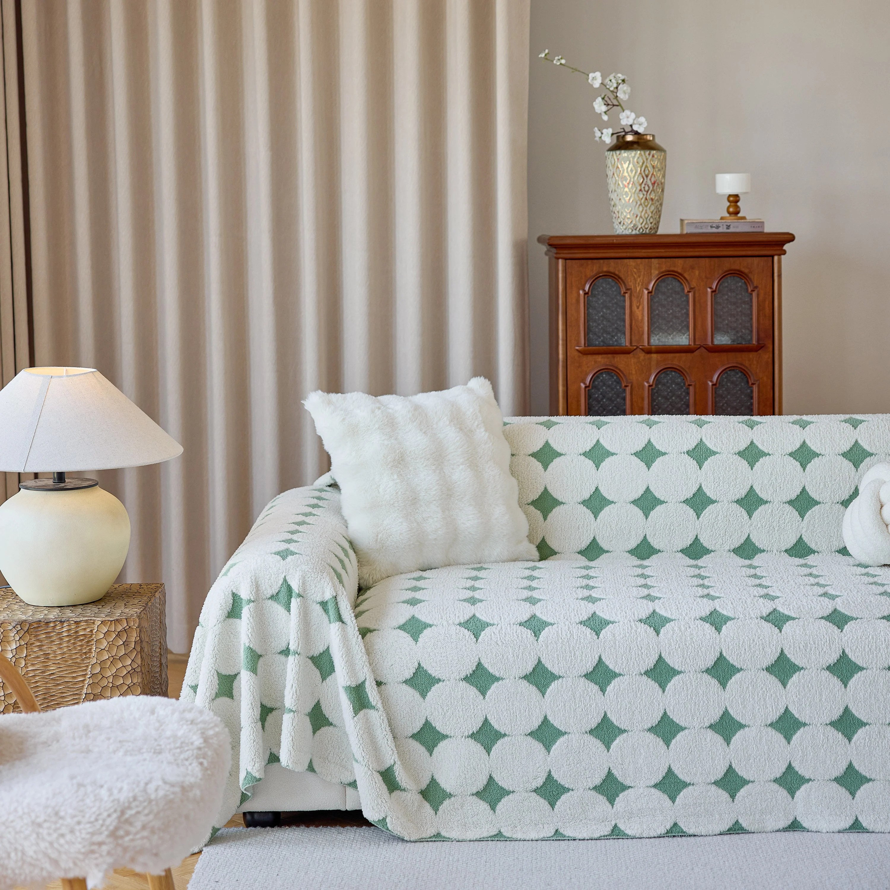 Geometric Jacquard Plush Warm Sofa Couch Cover Coral Fleece Throw Blanket for Couch - Image 16
