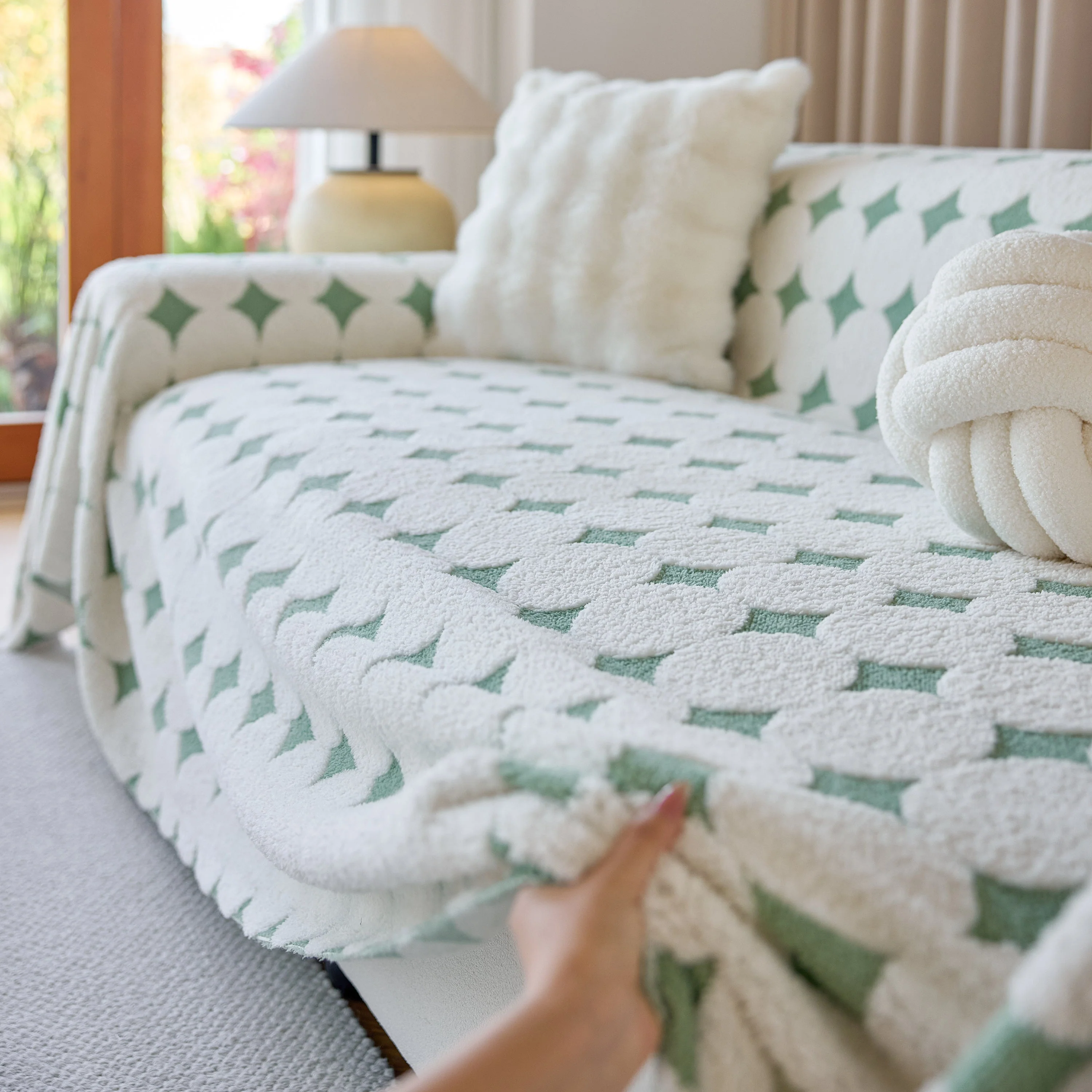 Geometric Jacquard Plush Warm Sofa Couch Cover Coral Fleece Throw Blanket for Couch - Image 20