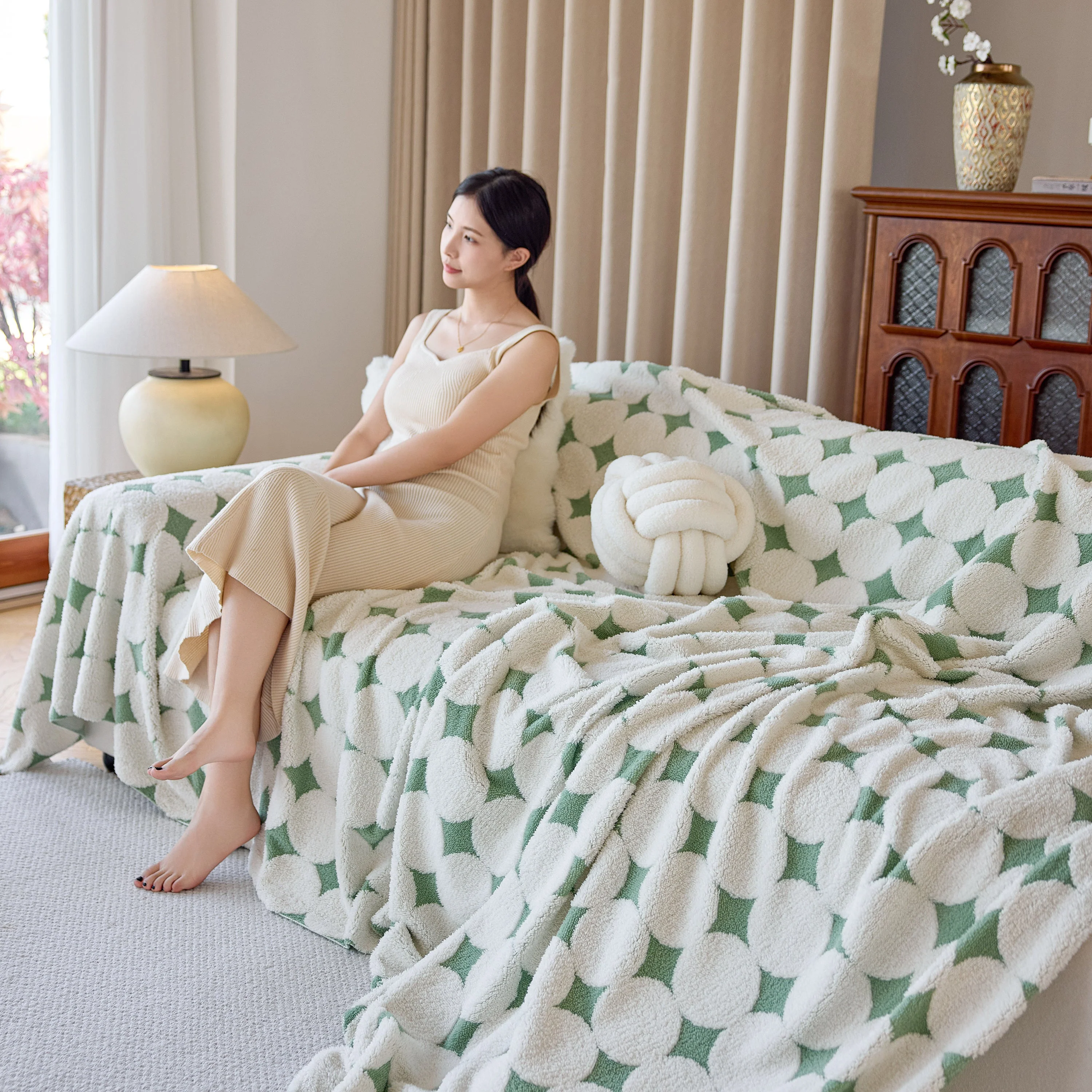 Geometric Jacquard Plush Warm Sofa Couch Cover Coral Fleece Throw Blanket for Couch - Image 27
