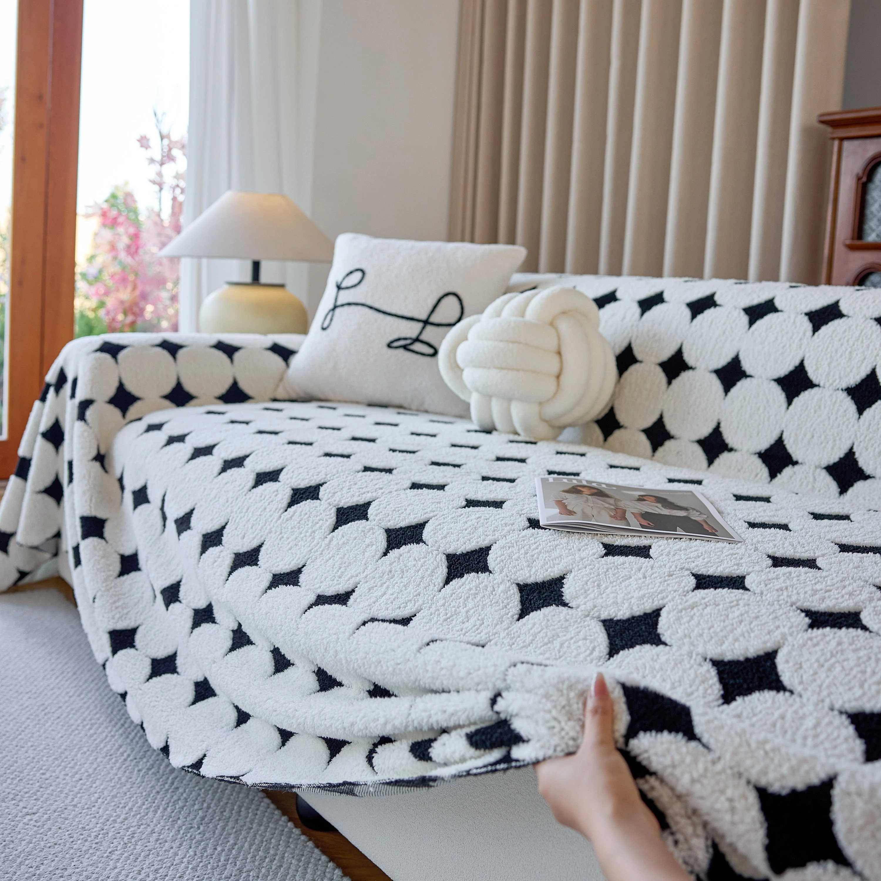 Geometric Jacquard Plush Warm Sofa Couch Cover Coral Fleece Throw Blanket for Couch - Image 66