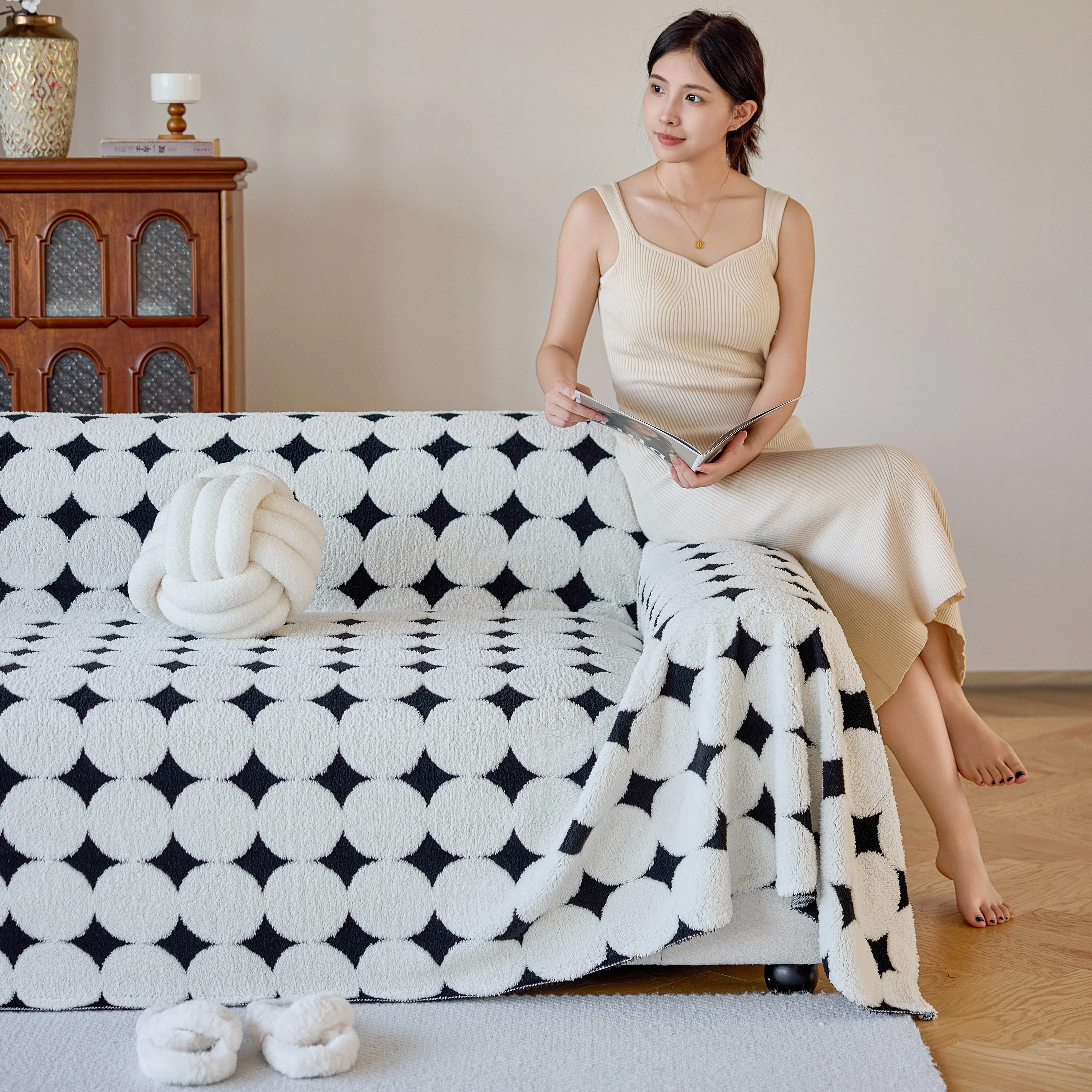 Geometric Jacquard Plush Warm Sofa Couch Cover Coral Fleece Throw Blanket for Couch - Image 81