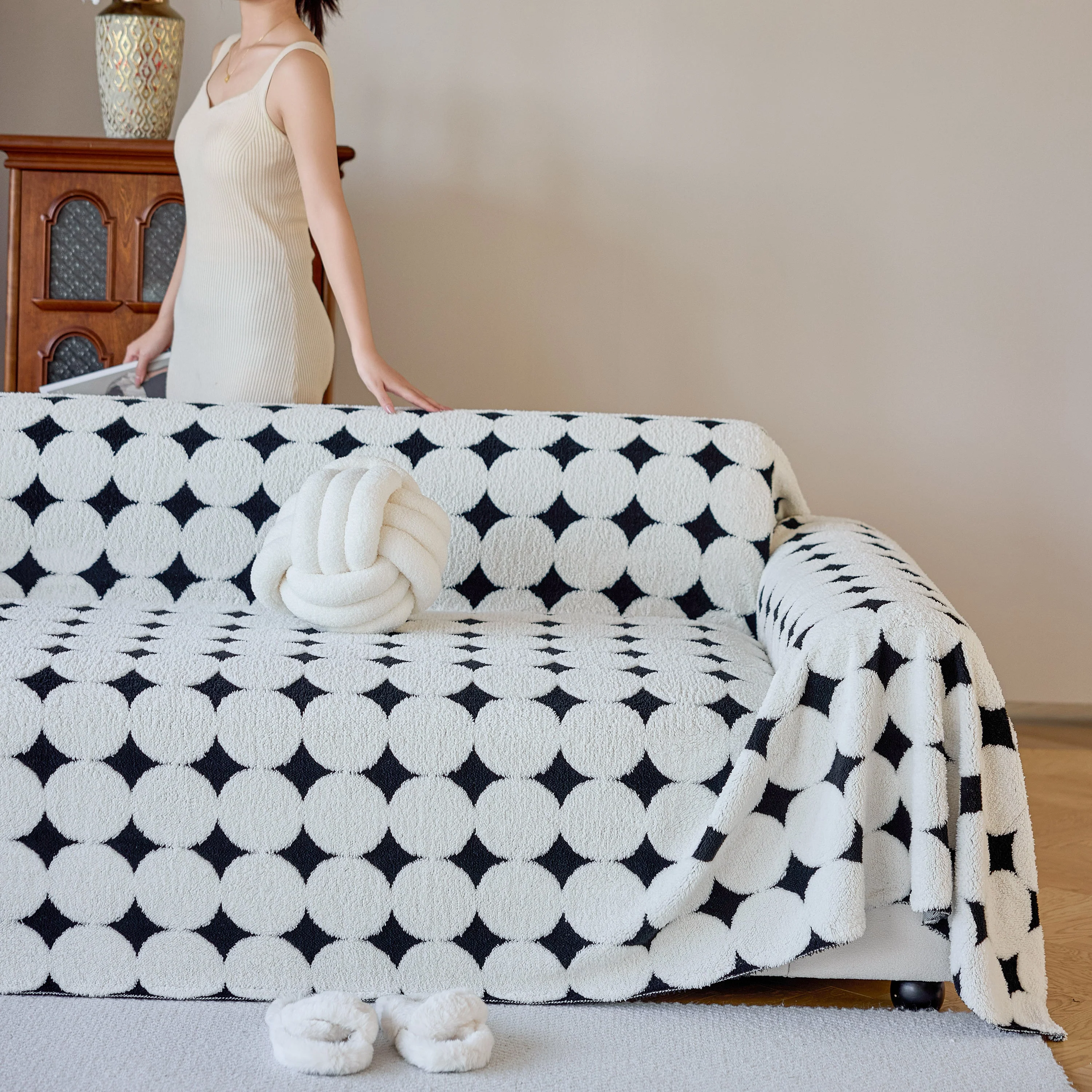 Geometric Jacquard Plush Warm Sofa Couch Cover Coral Fleece Throw Blanket for Couch - Image 94