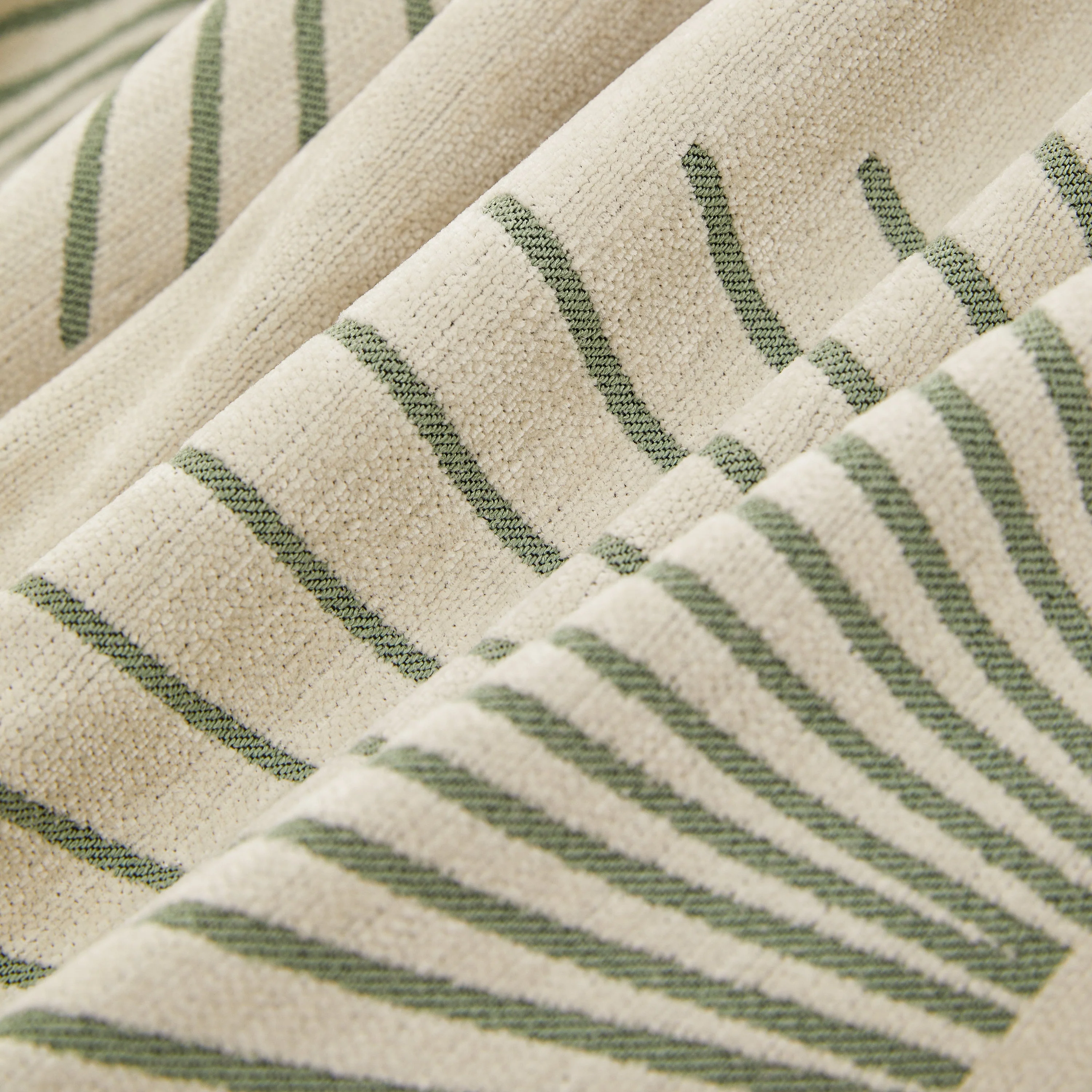 Geometric Radial Striped L-Shape Sofa Cover: Thick, Reversible Furniture Blanket for Kids and Pets - Image 46