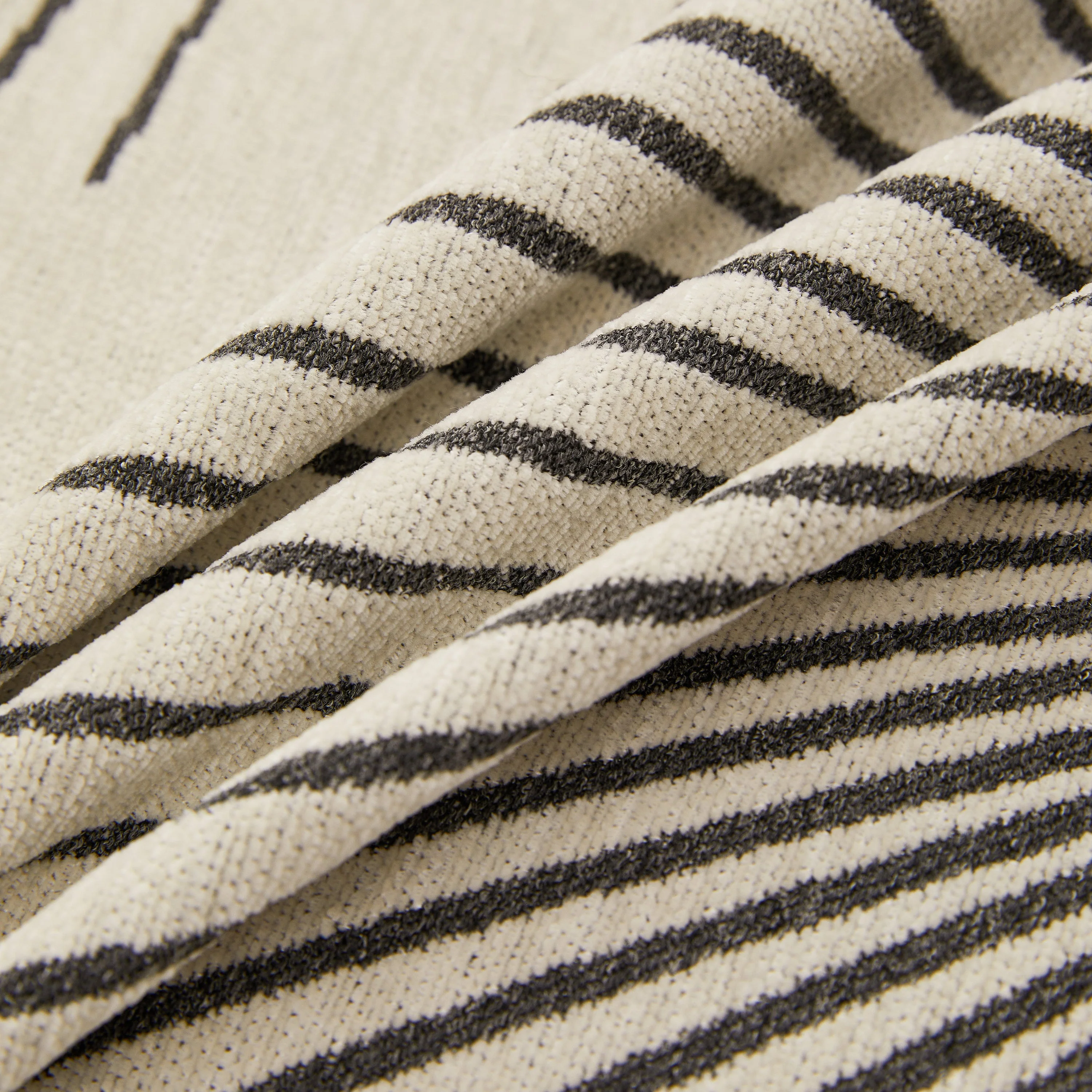 Geometric Radial Striped L-Shape Sofa Cover: Thick, Reversible Furniture Blanket for Kids and Pets - Image 69