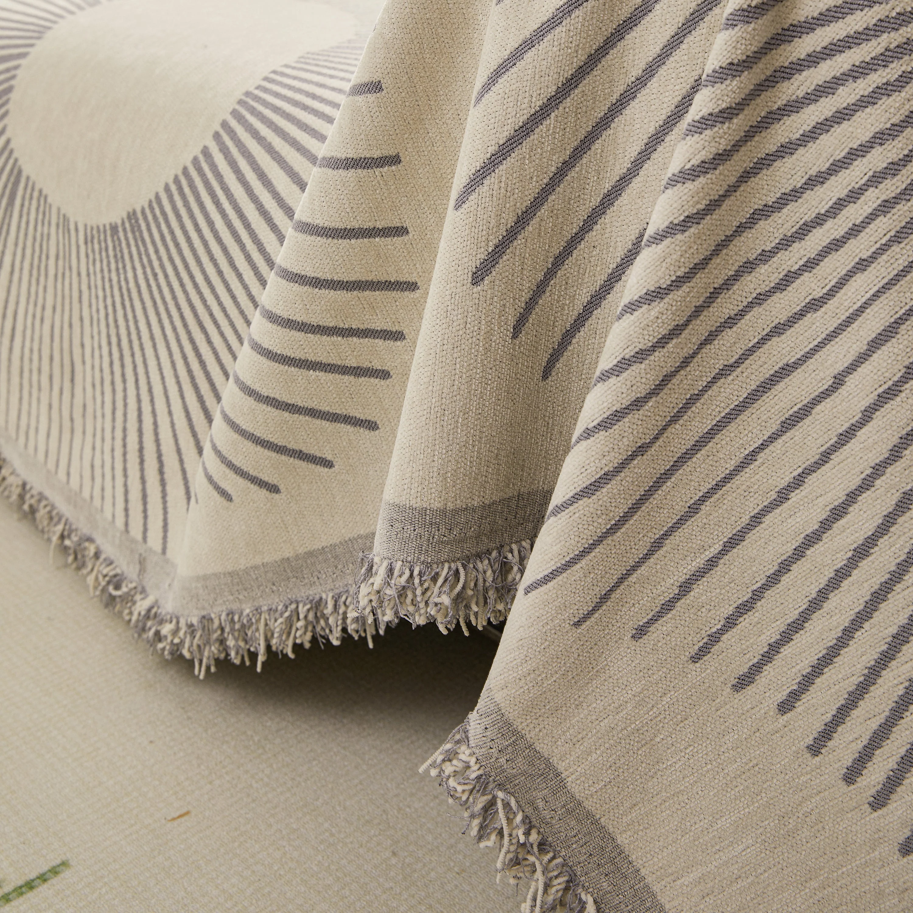 Geometric Radial Striped L-Shape Sofa Cover: Thick, Reversible Furniture Blanket for Kids and Pets - Image 83