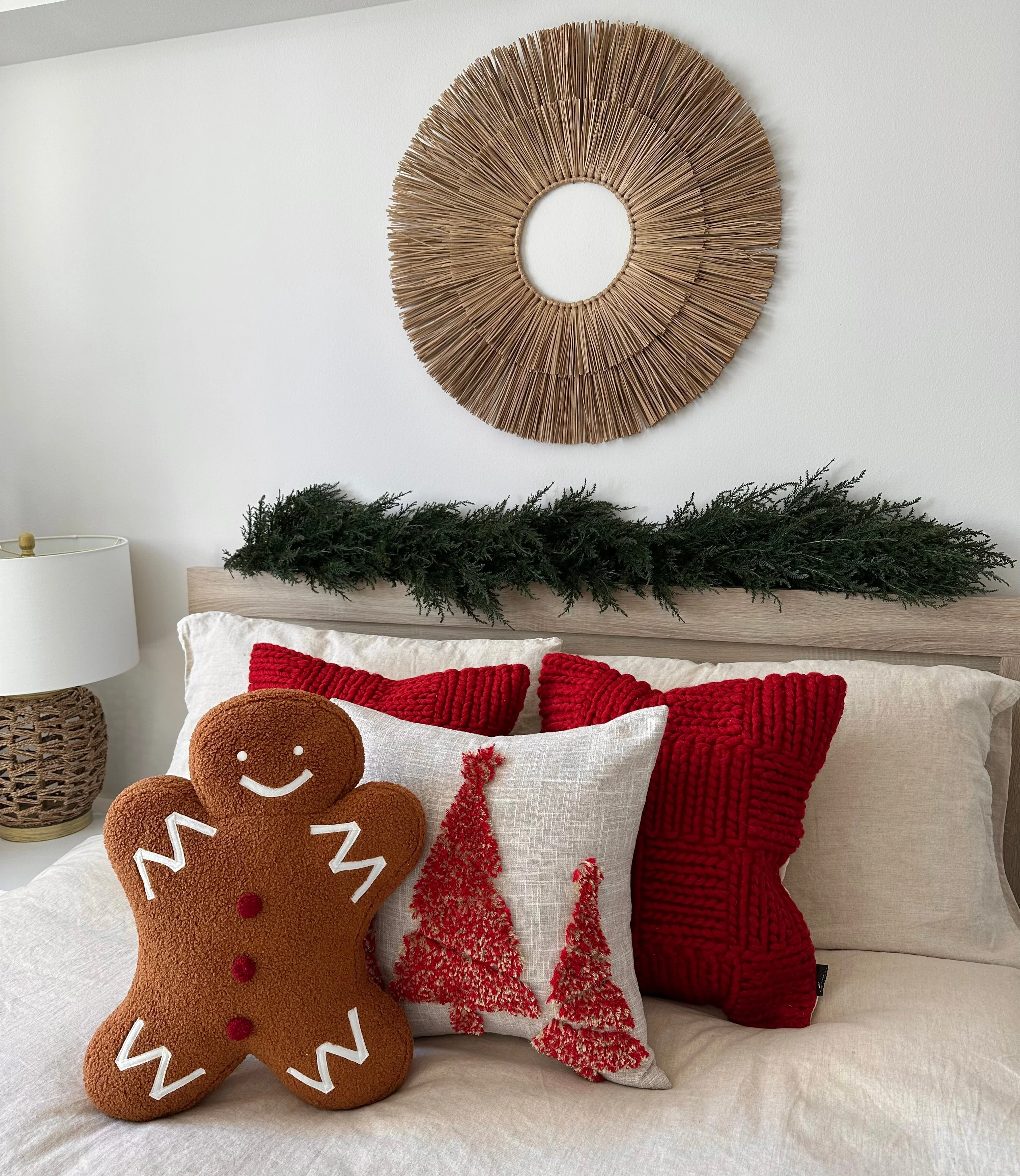 Gingerbread Man & Girl Holiday Pillow Set - Image 5