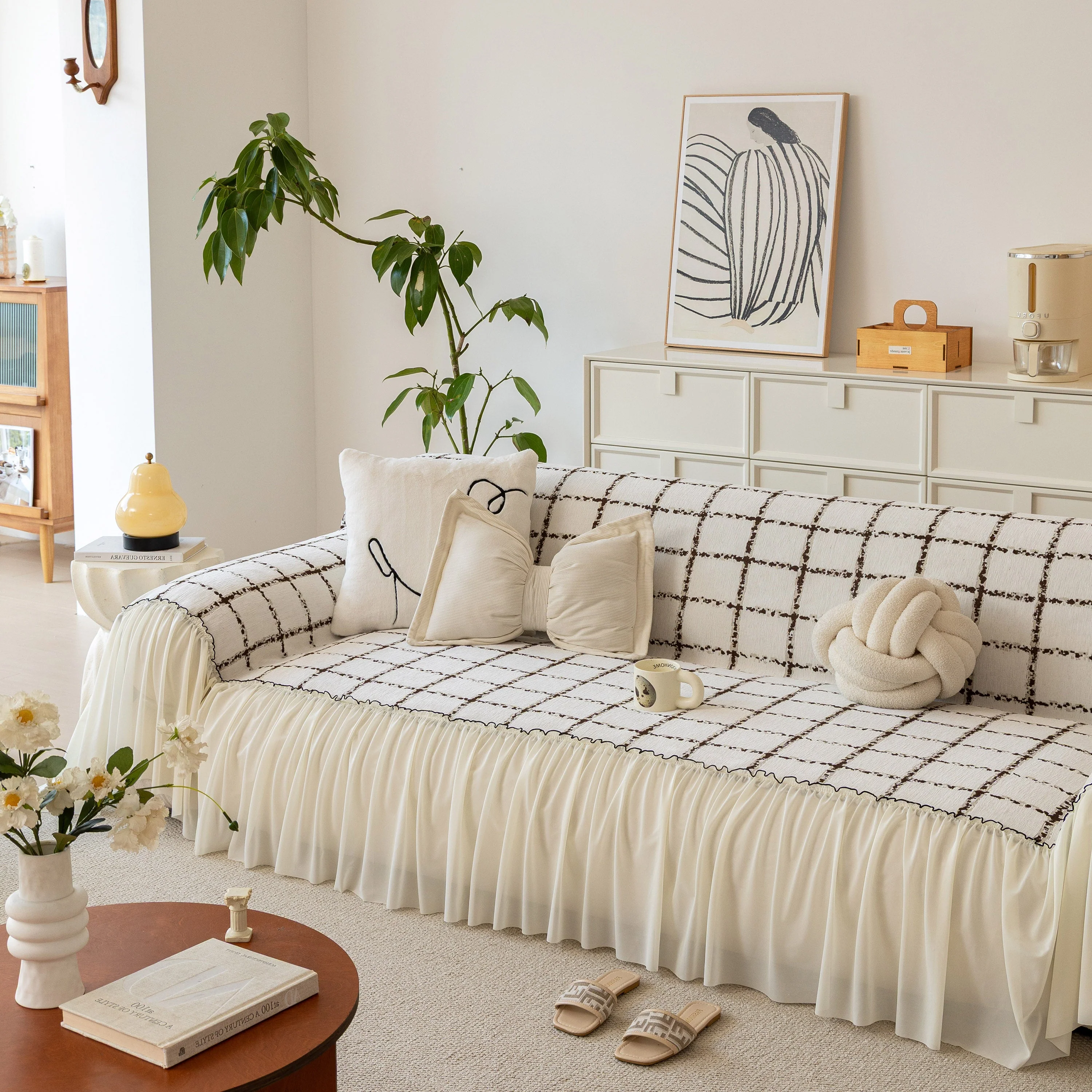 Grid Sofa Cover with Ruffle Skirt – Soft, Decorative, Full-Cover Couch Protector - Image 3