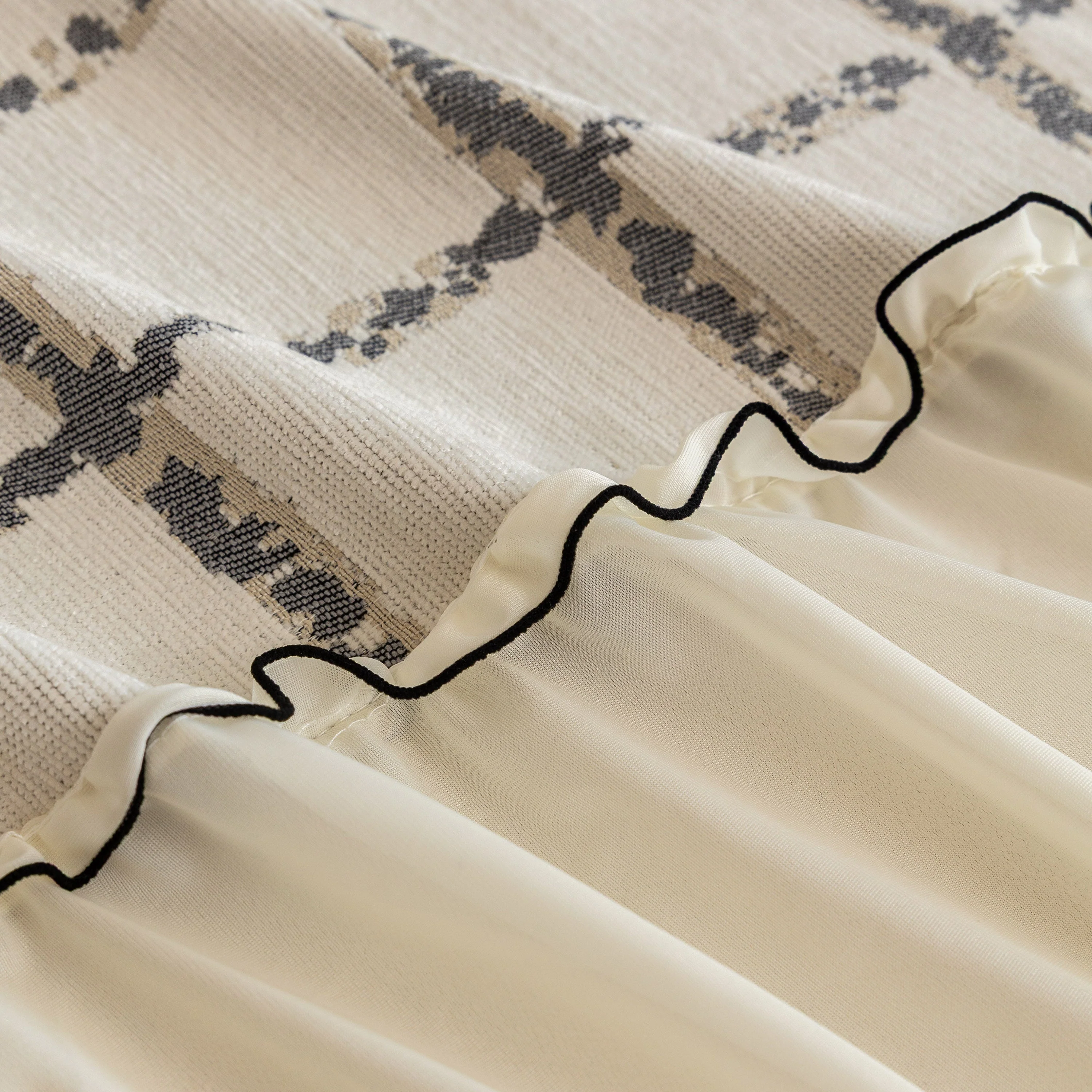Grid Sofa Cover with Ruffle Skirt – Soft, Decorative, Full-Cover Couch Protector - Image 63