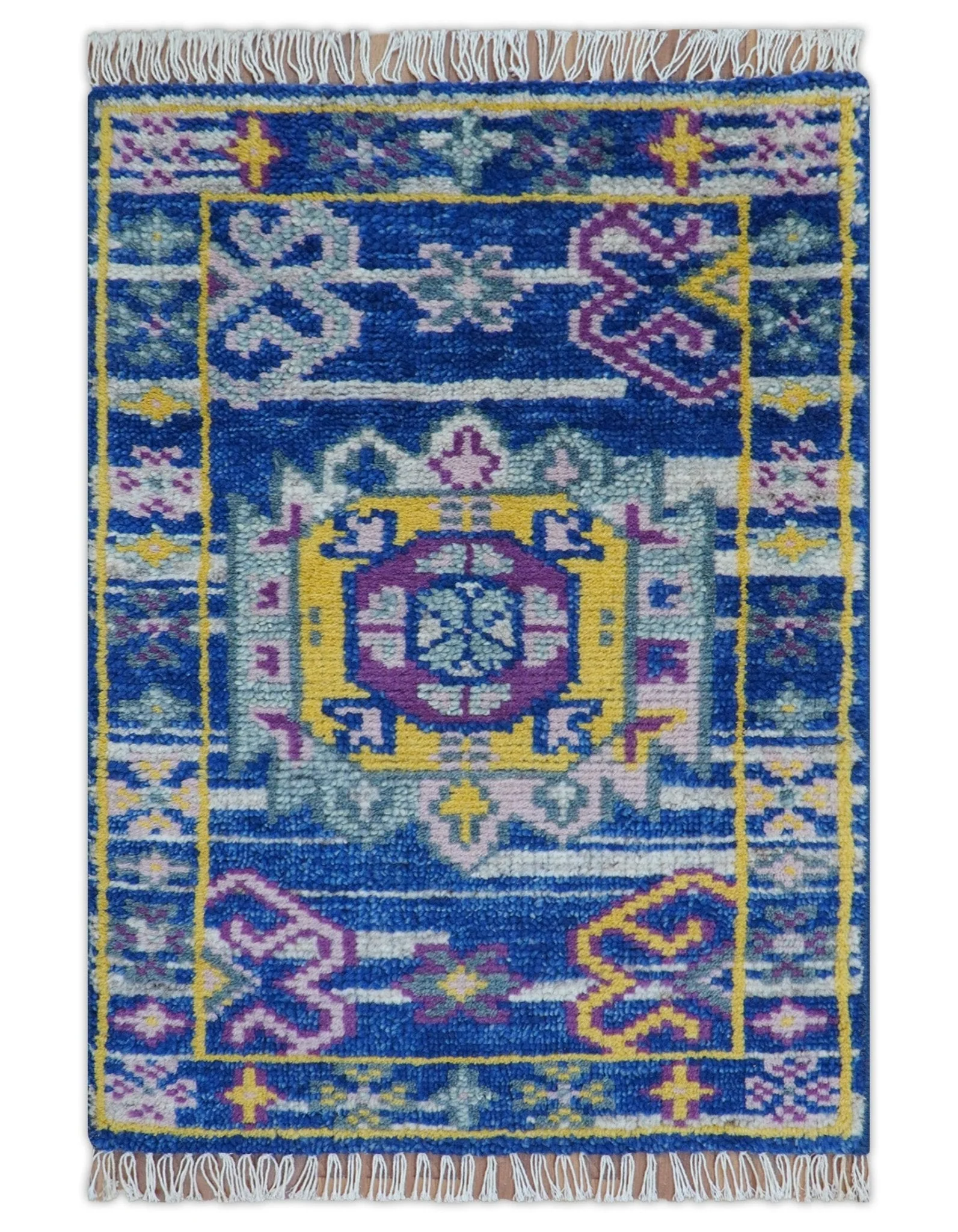 Hand knotted 2x3 Blue Traditional Transitional Design Wool Area Rug - Image 2