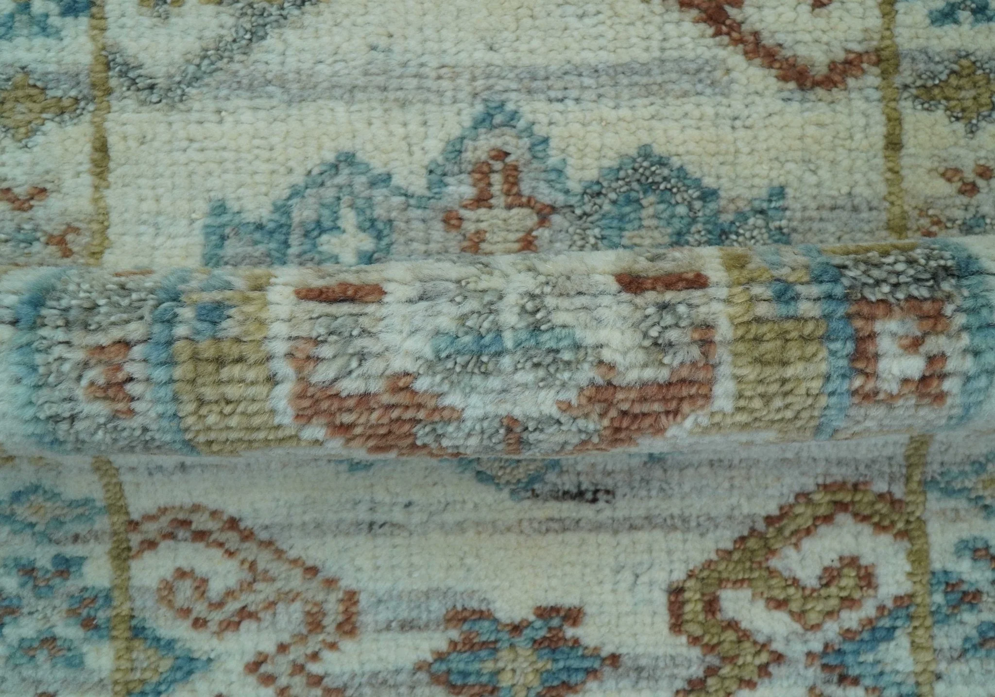 Hand knotted 2x3 Ivory And Blue transitional geometrical Design Wool Area Rug - Image 6