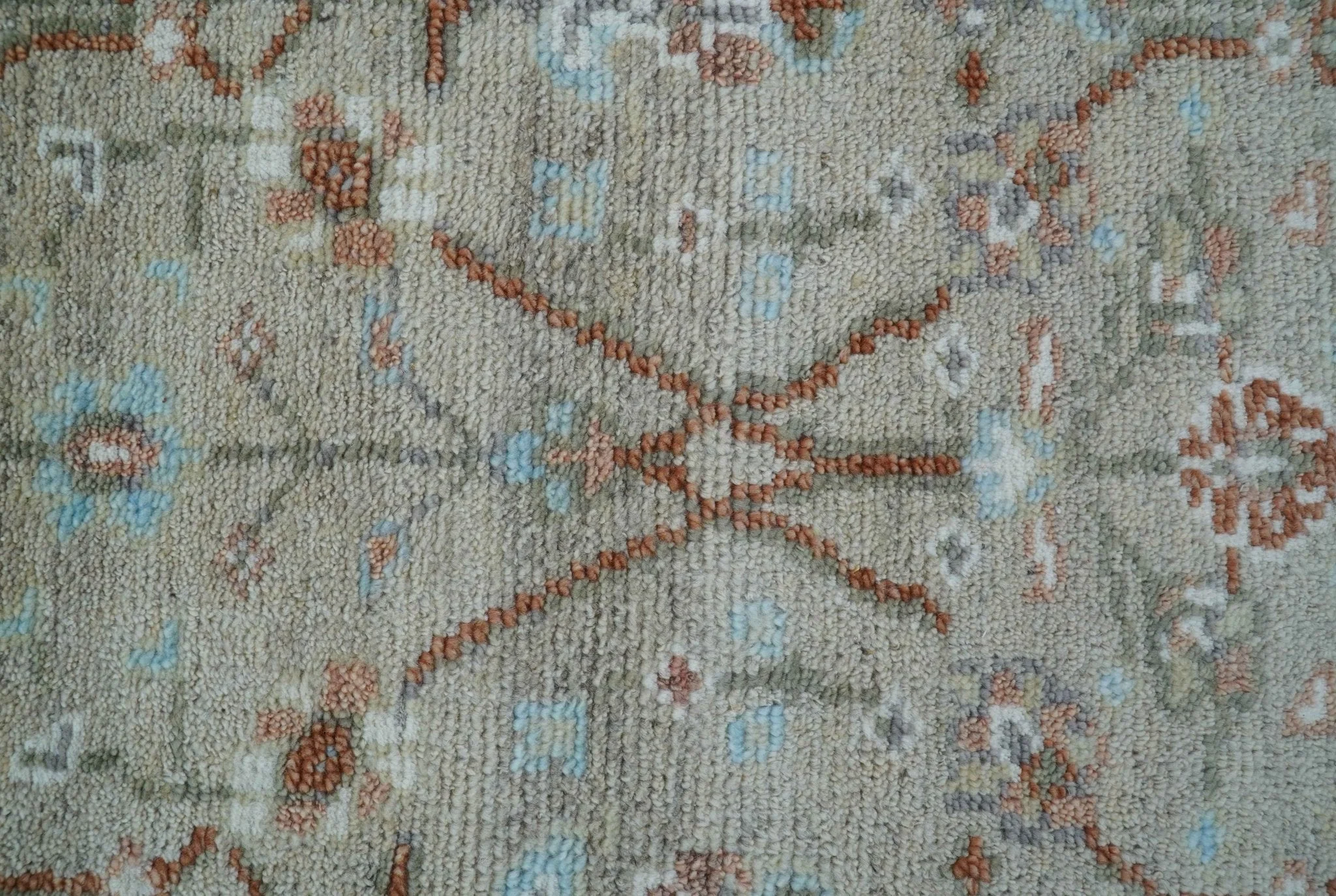 Hand knotted Silver And Rust Traditional Turkish Design 2.6x10 Wool Area Rug - Image 4