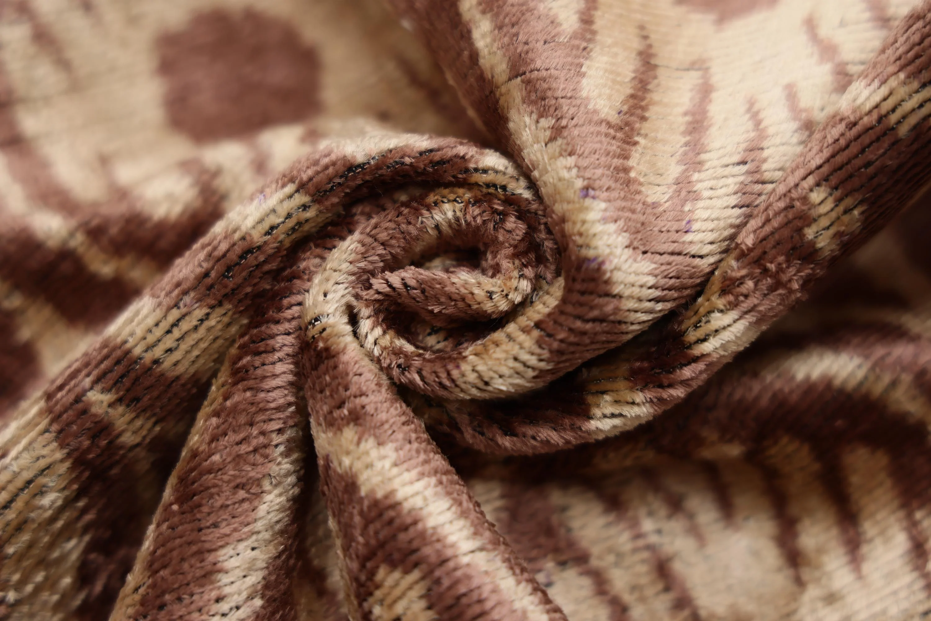 Hand-Knotted Terracotta Rose Silk Velvet Pillow - 20x20 Ikat Ogee - Image 7