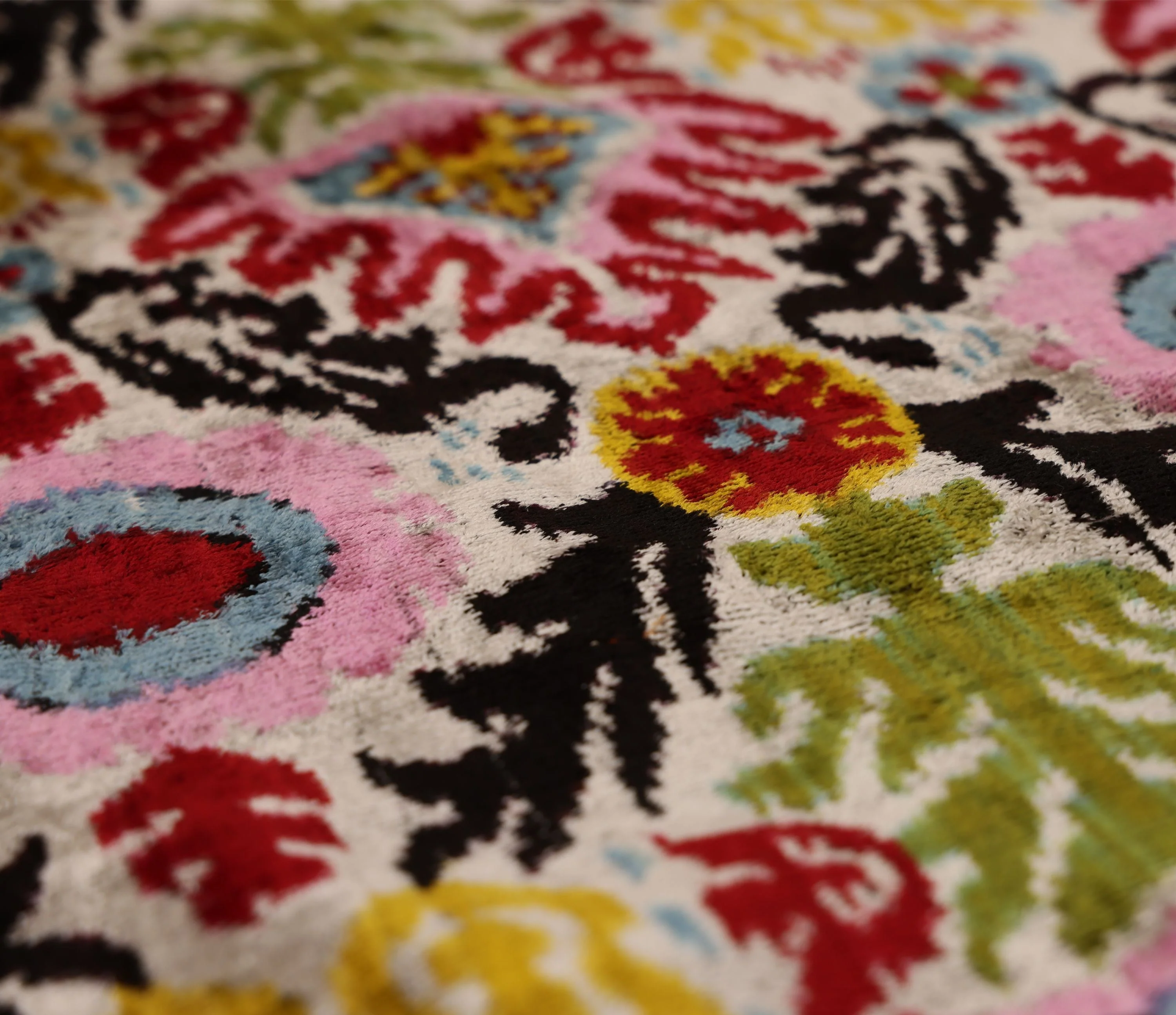 Hand-Knotted Vibrant Floral Silk Velvet Lumbar - 16x24 Pink & Yellow - Image 3