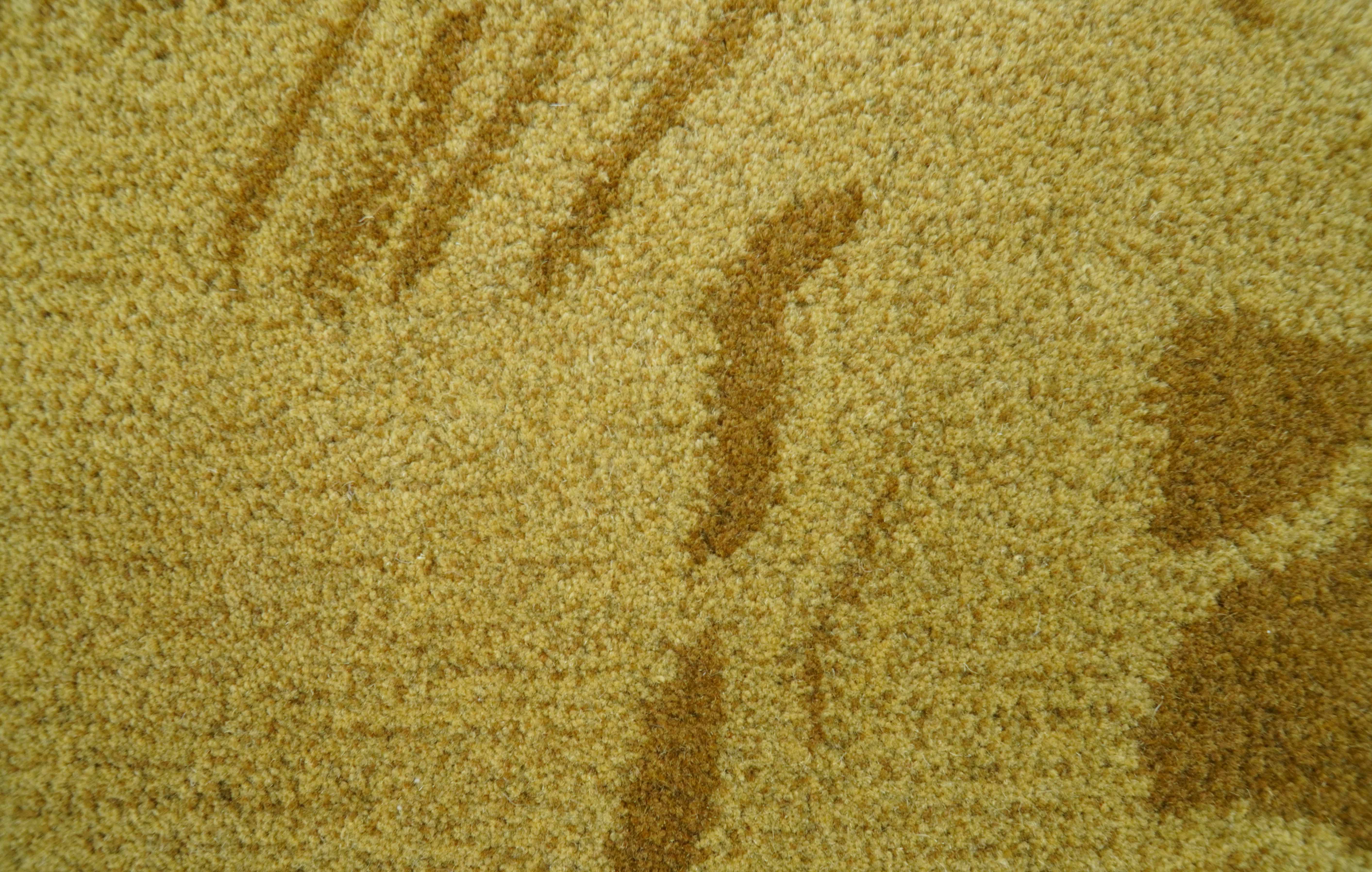 Hand Tufted 2x3 Animal Camel Wool Area Rug - Image 4
