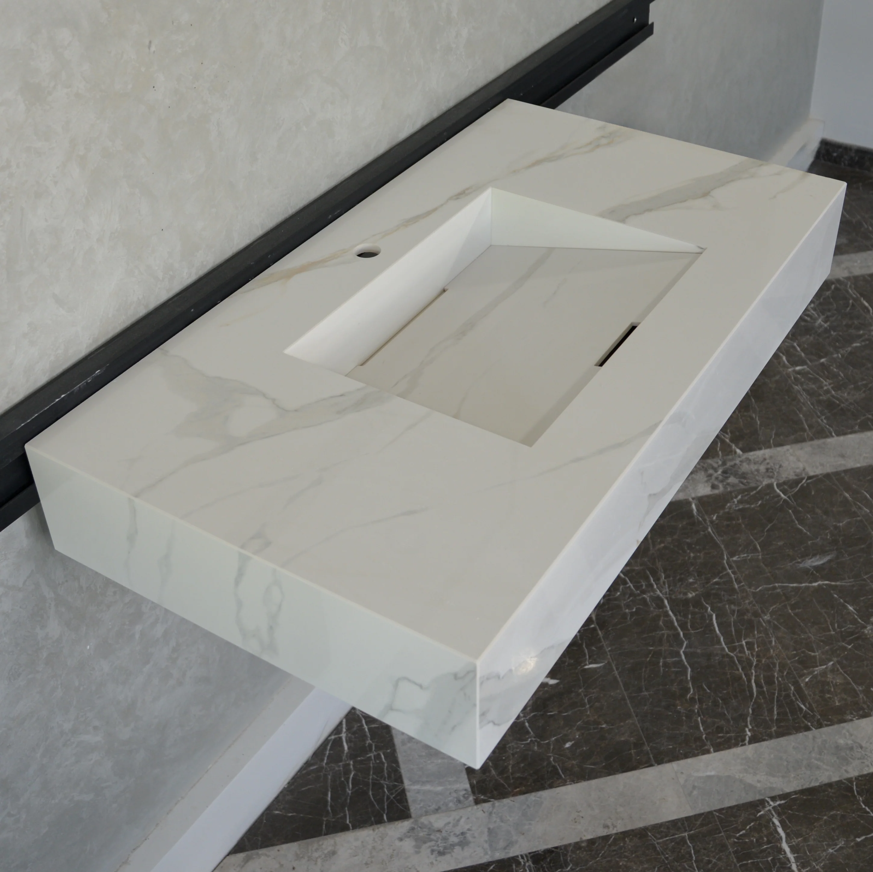 HANDCRAFTED CALACATTA ORO HIGH ENGINEERED PORCELAIN SINK (ES-050) - Image 4
