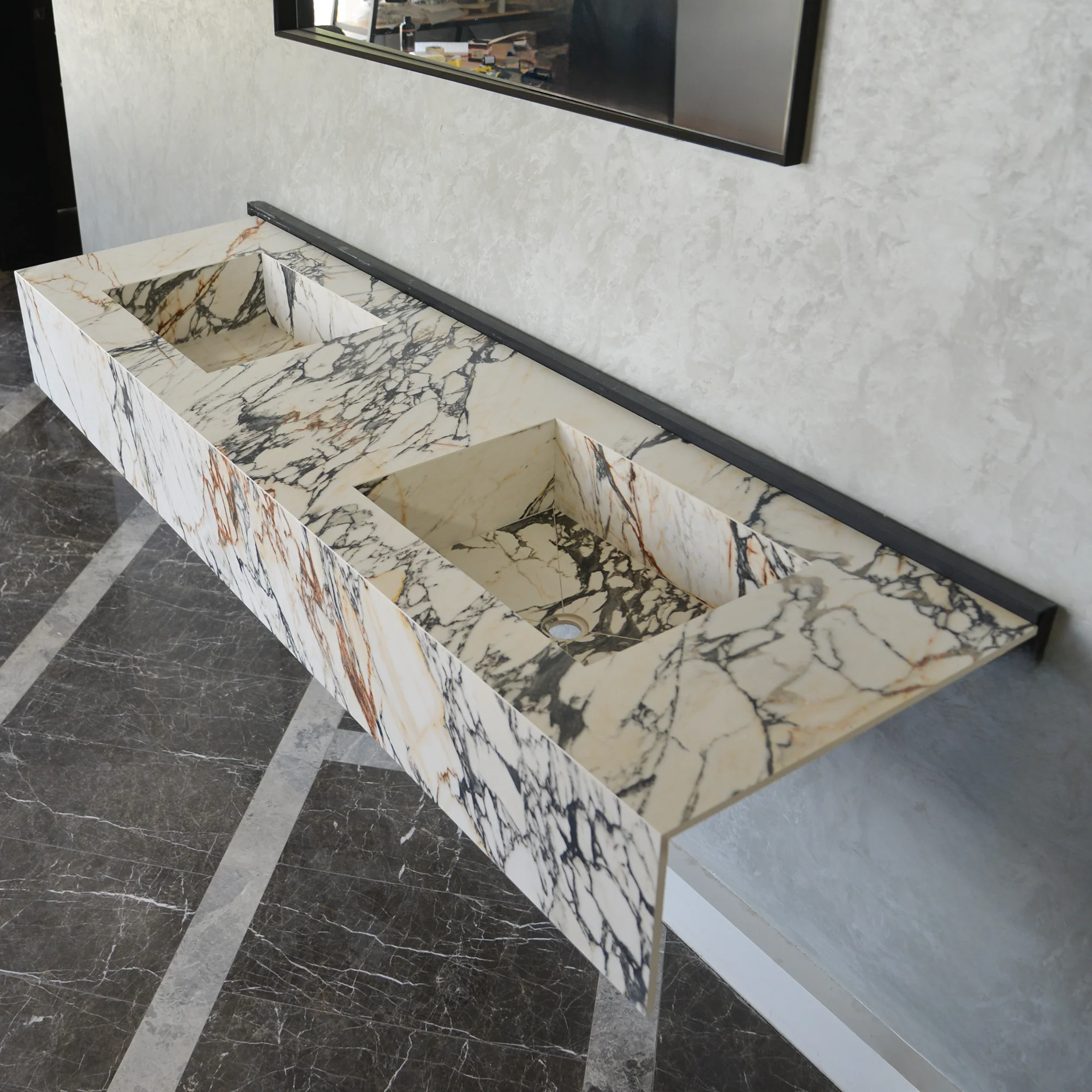 HANDCRAFTED CALACATTA VIOLA LOOK MATERIA CORCHIA GOLD ENGINEERED PORCELAIN DOUBLE SINK (ES-120) - Image 2
