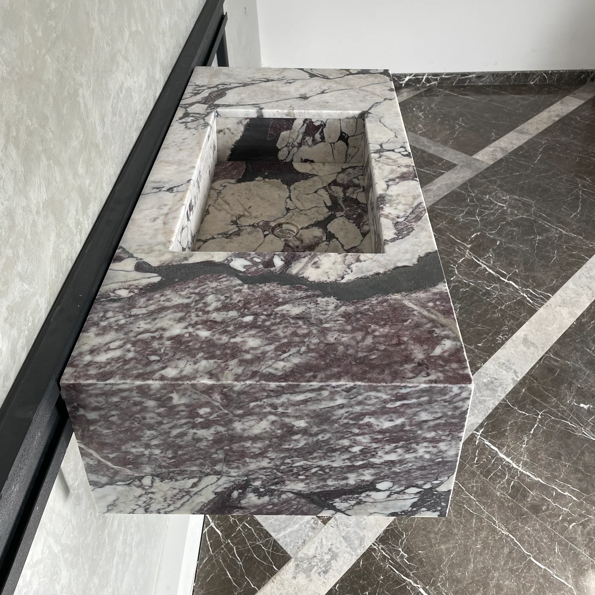 HANDCRAFTED CALACATTA VIOLA MARBLE SINK (NS-068) - Image 2