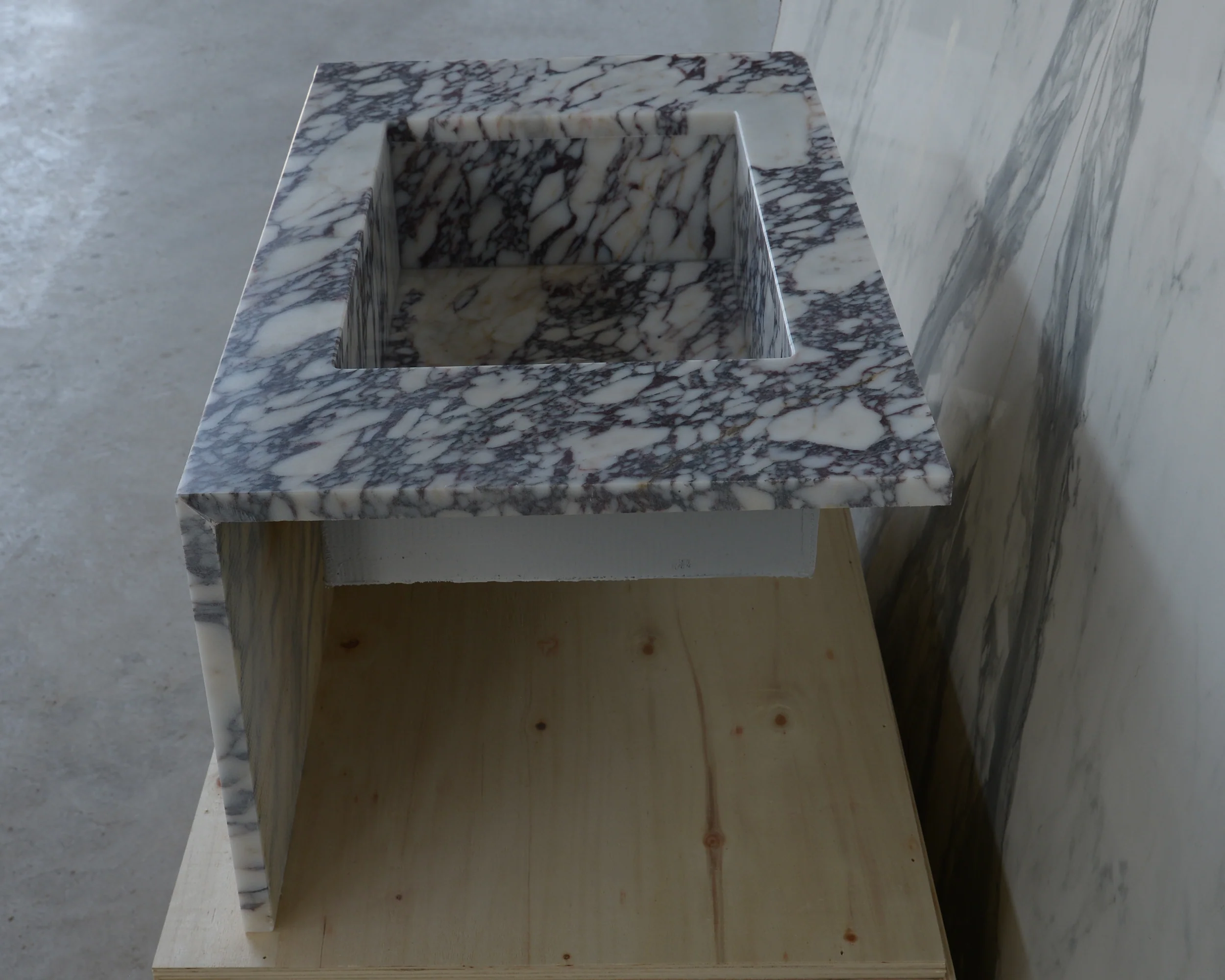 HANDCRAFTED CUSTOM CALACATTA VIOLA MARBLE SINK (NS-085) - Image 5