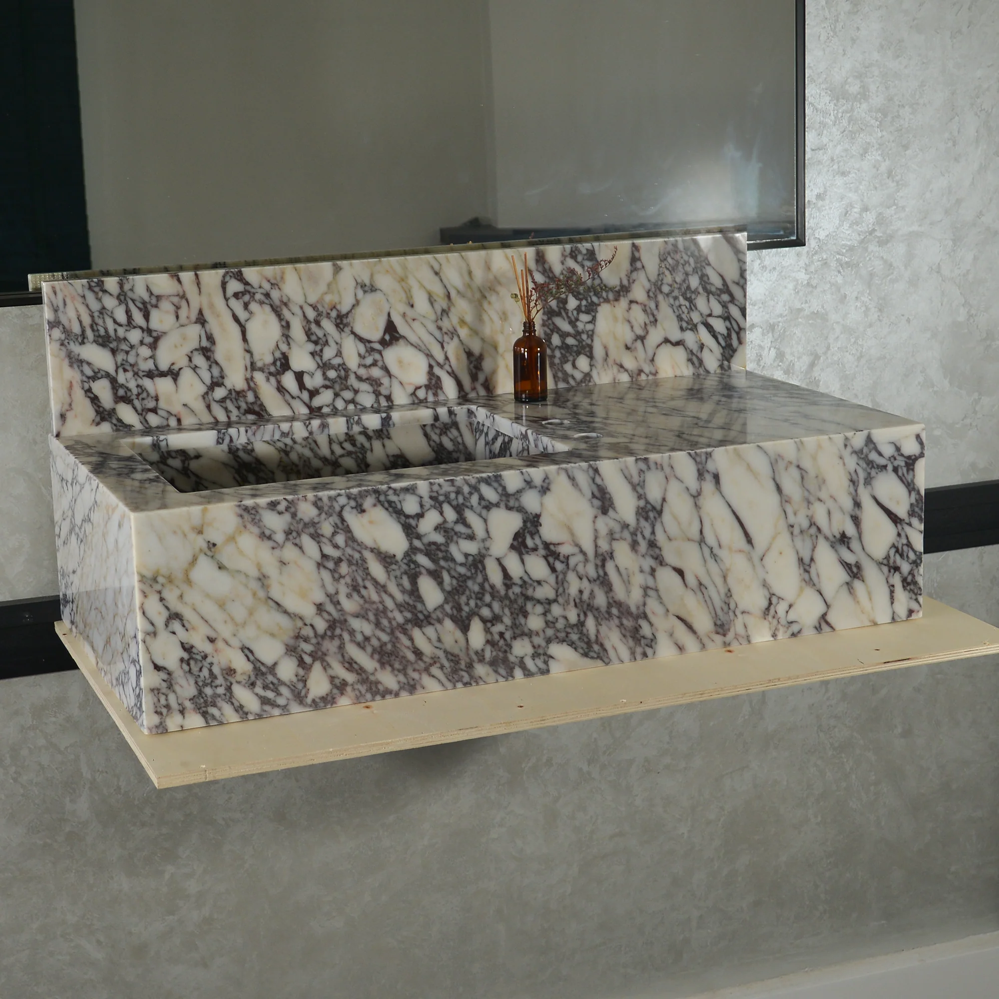 HANDCRAFTED CUSTOM CALACATTA VIOLA MARBLE SINK (NS-096) - Image 7