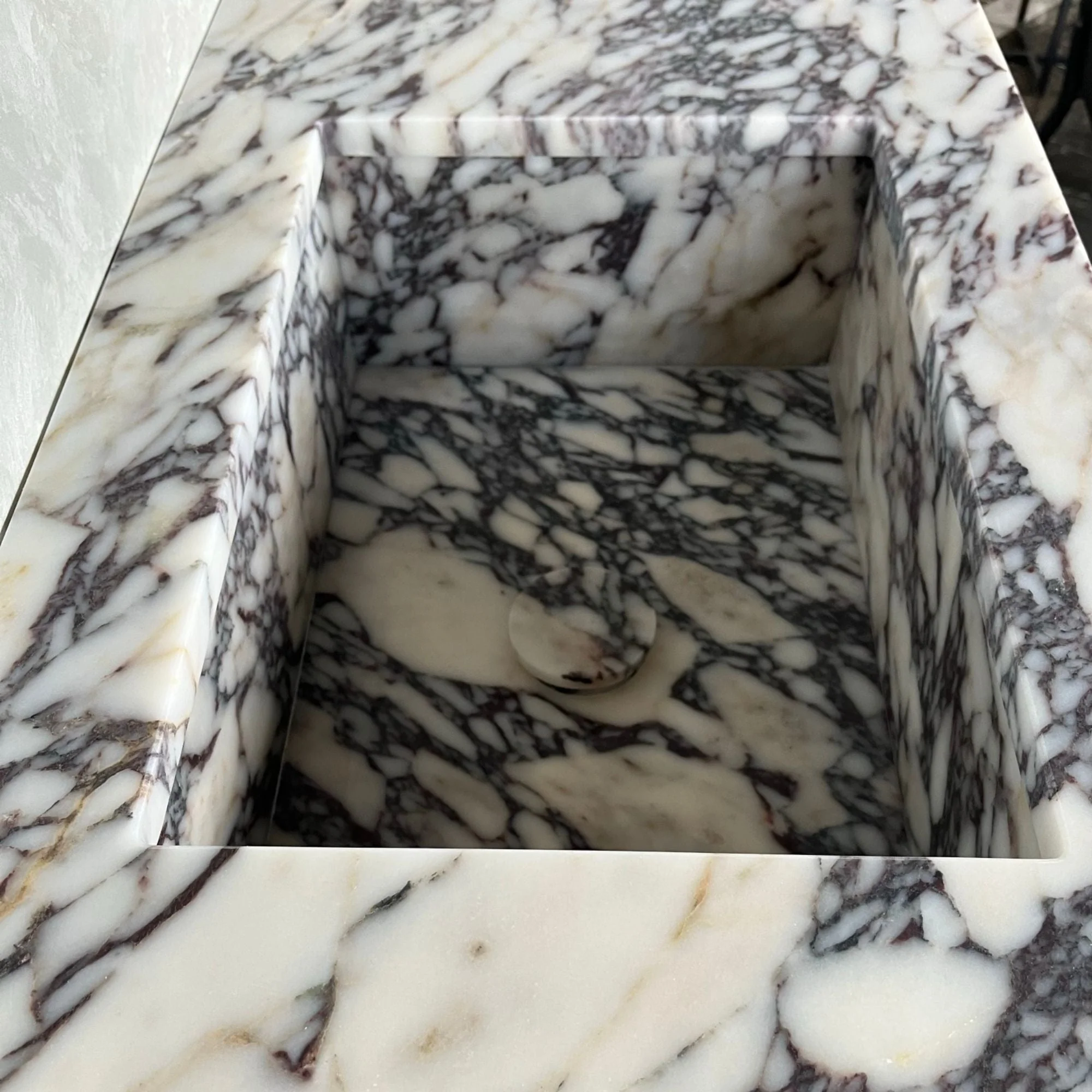 HANDCRAFTED CUSTOM CALACATTA VIOLA MARBLE SINK (NS-082) - Image 4