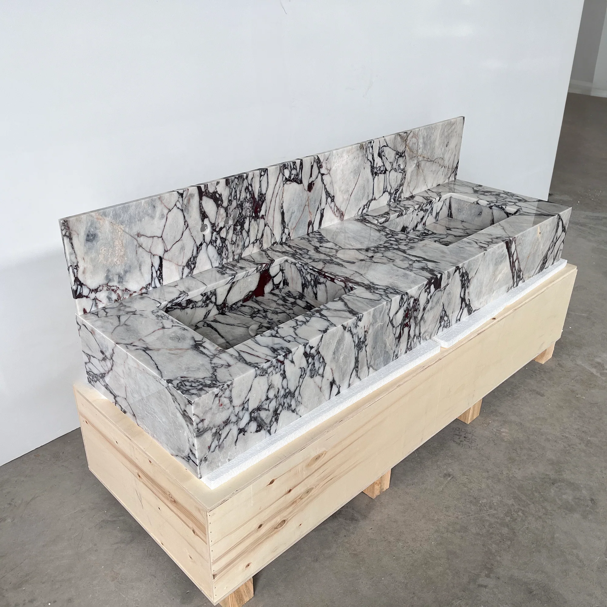HANDCRAFTED CUSTOM CALACATTA VIOLA MARBLE SINK (NS-200) - Image 3