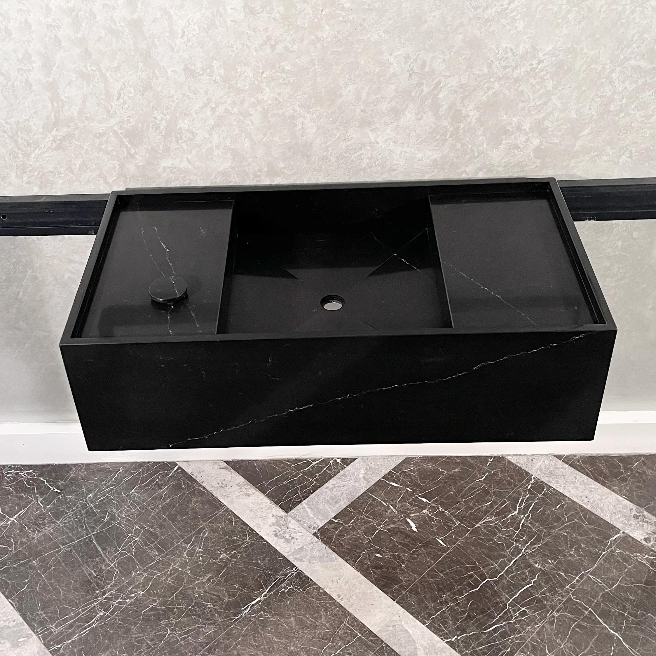 HANDCRAFTED CUSTOM COANTE – ARTE BLACK QUARTZ SINK (QU-084) - Image 2