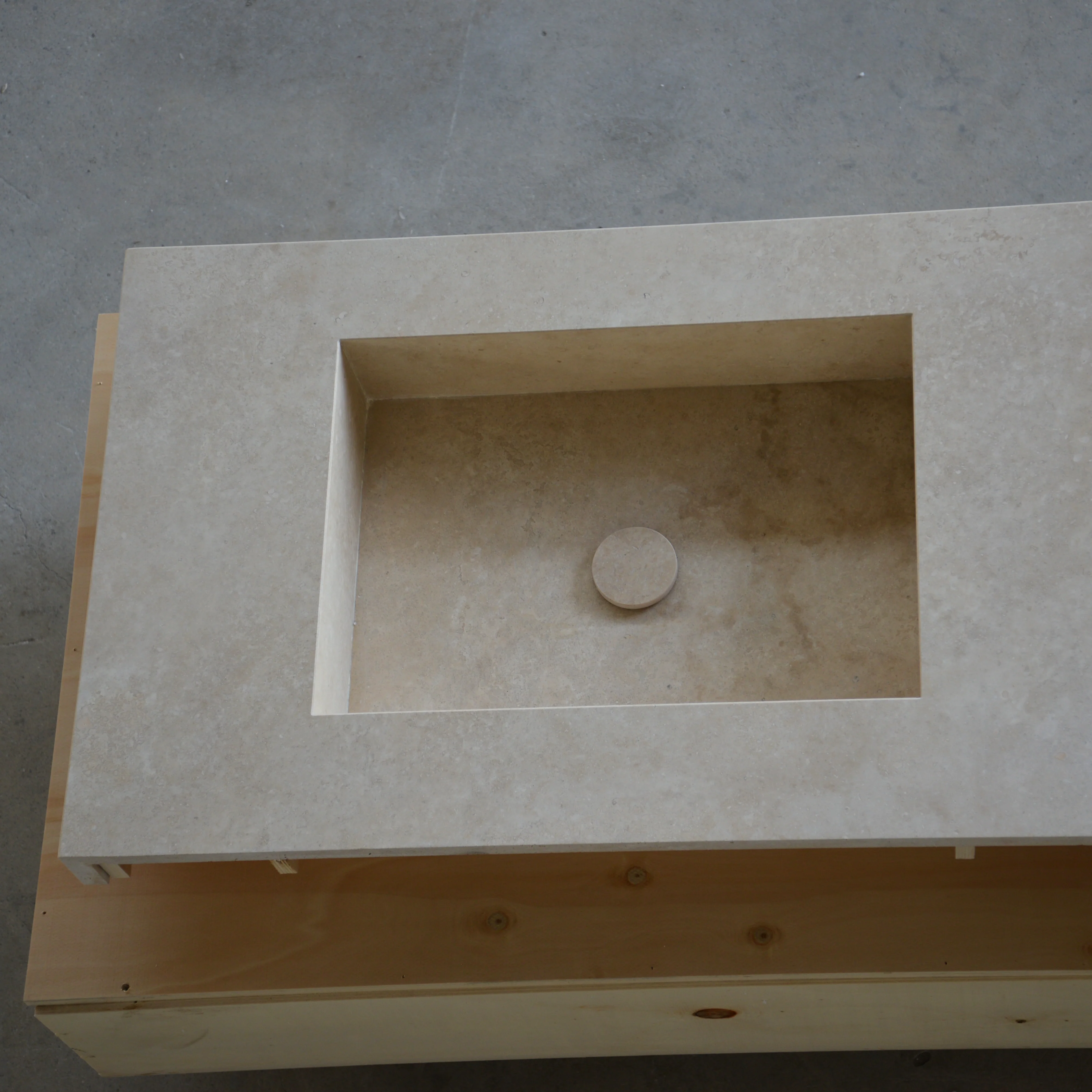 HANDCRAFTED CUSTOM CROSS CUT TRAVERTINE DOUBLE SINK (TR-109) - Image 10
