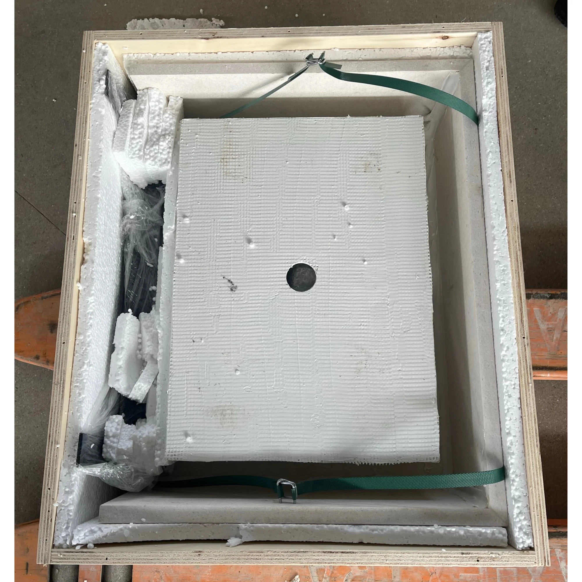 HANDCRAFTED CUSTOM LIMESTONE SINK (NS-051) - Image 10