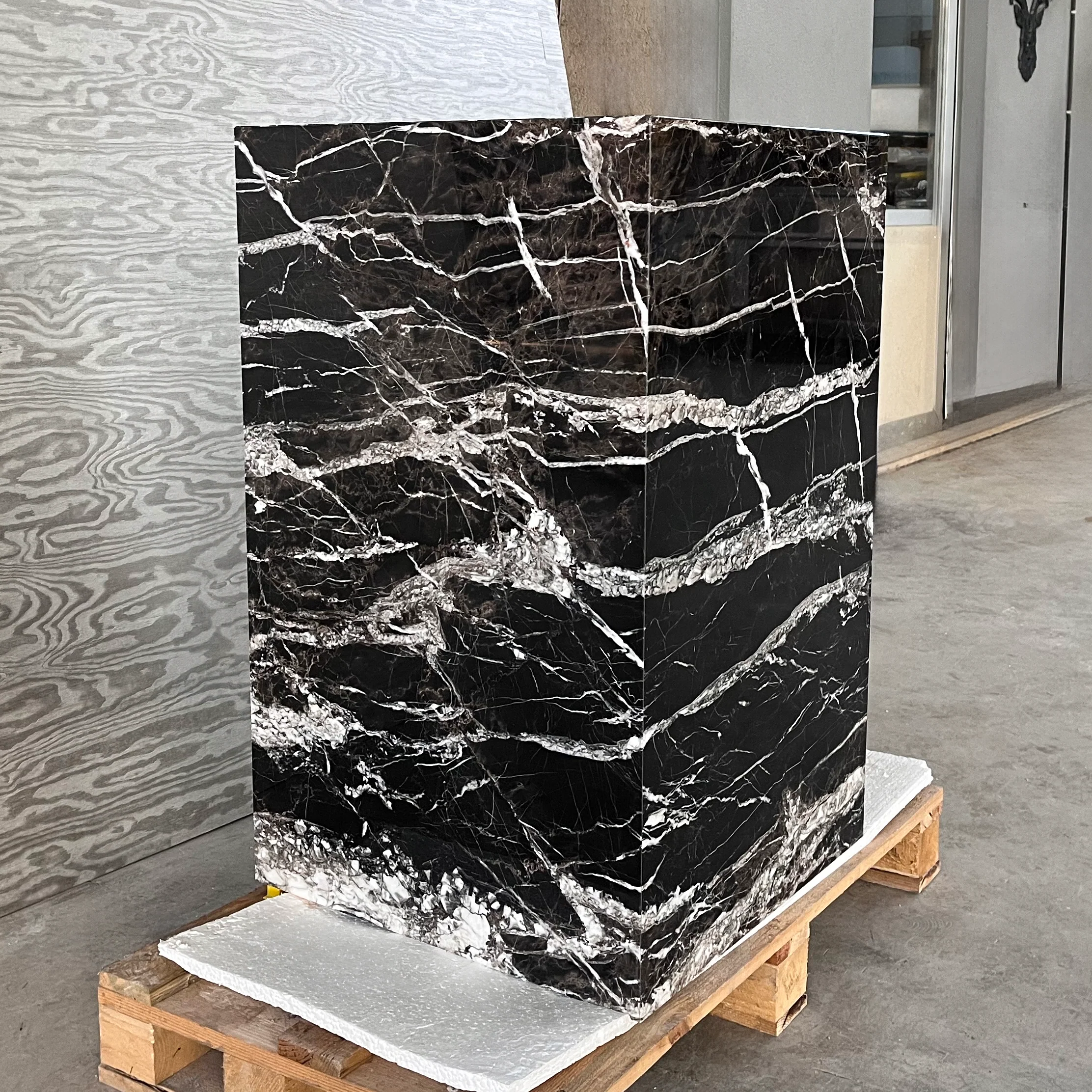 HANDCRAFTED CUSTOM PEDESTAL ALEXANDRA BLACK MARBLE SINK (NS-151) - Image 2