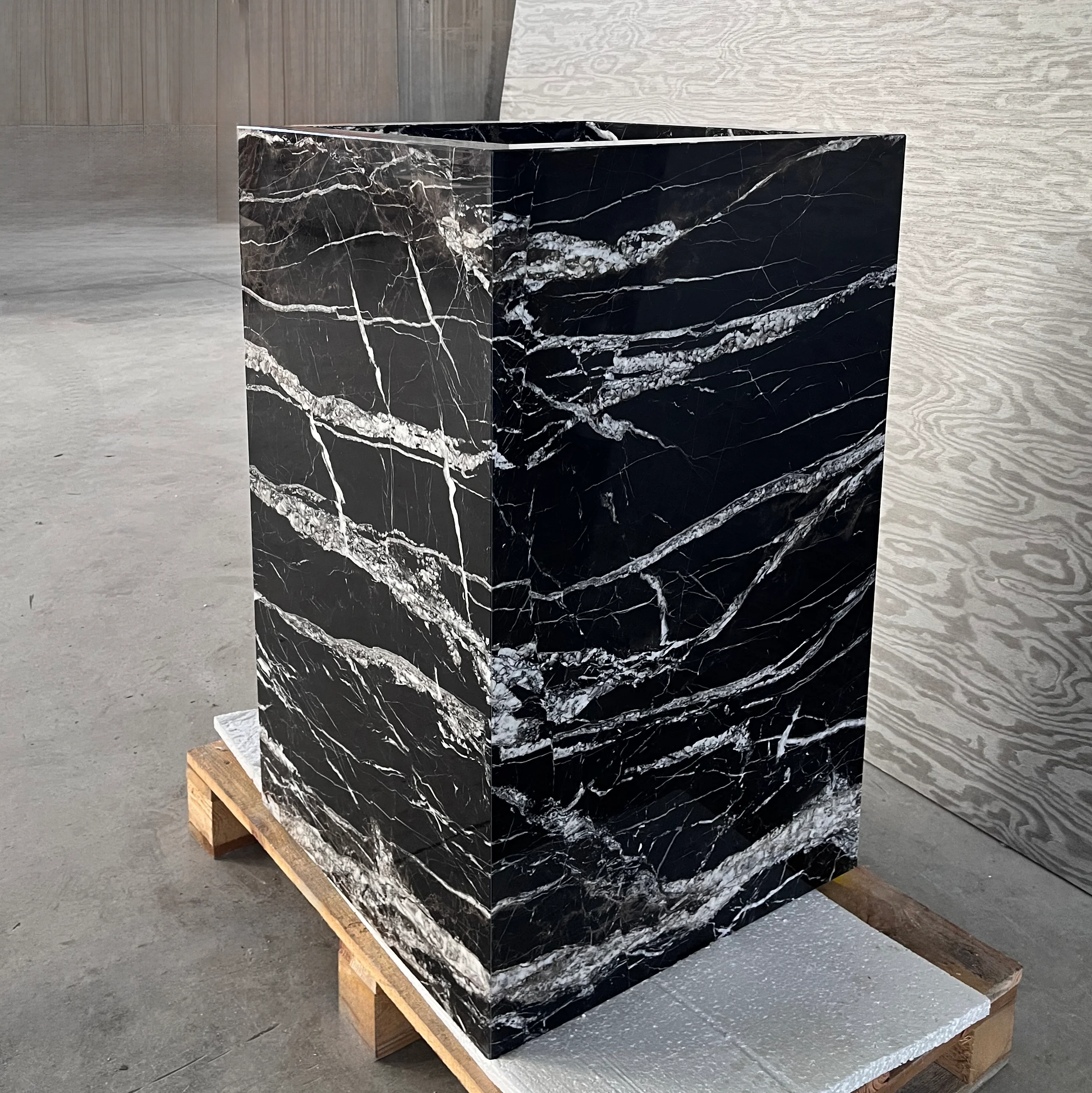 HANDCRAFTED CUSTOM PEDESTAL ALEXANDRA BLACK MARBLE SINK (NS-151) - Image 9
