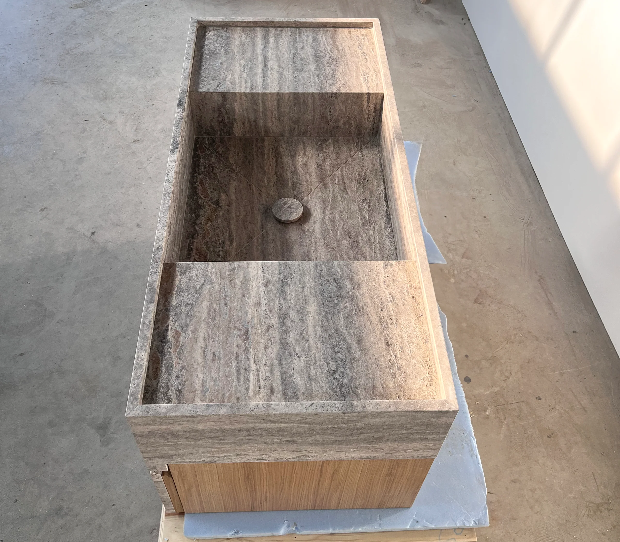 HANDCRAFTED CUSTOM SILVER TRAVERTINE SINK (TR-200) - Image 5